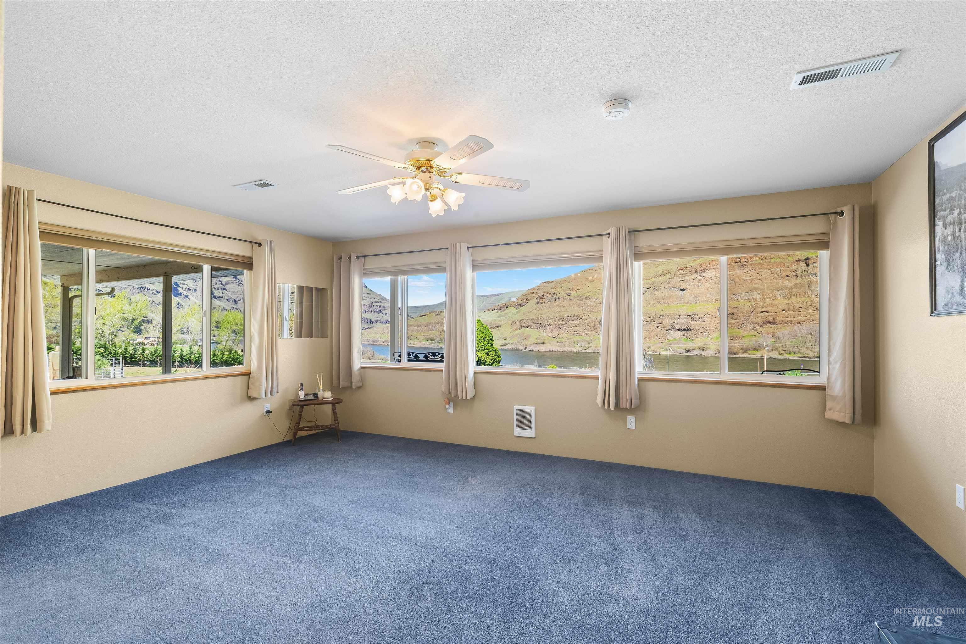 11056 Snake River Road