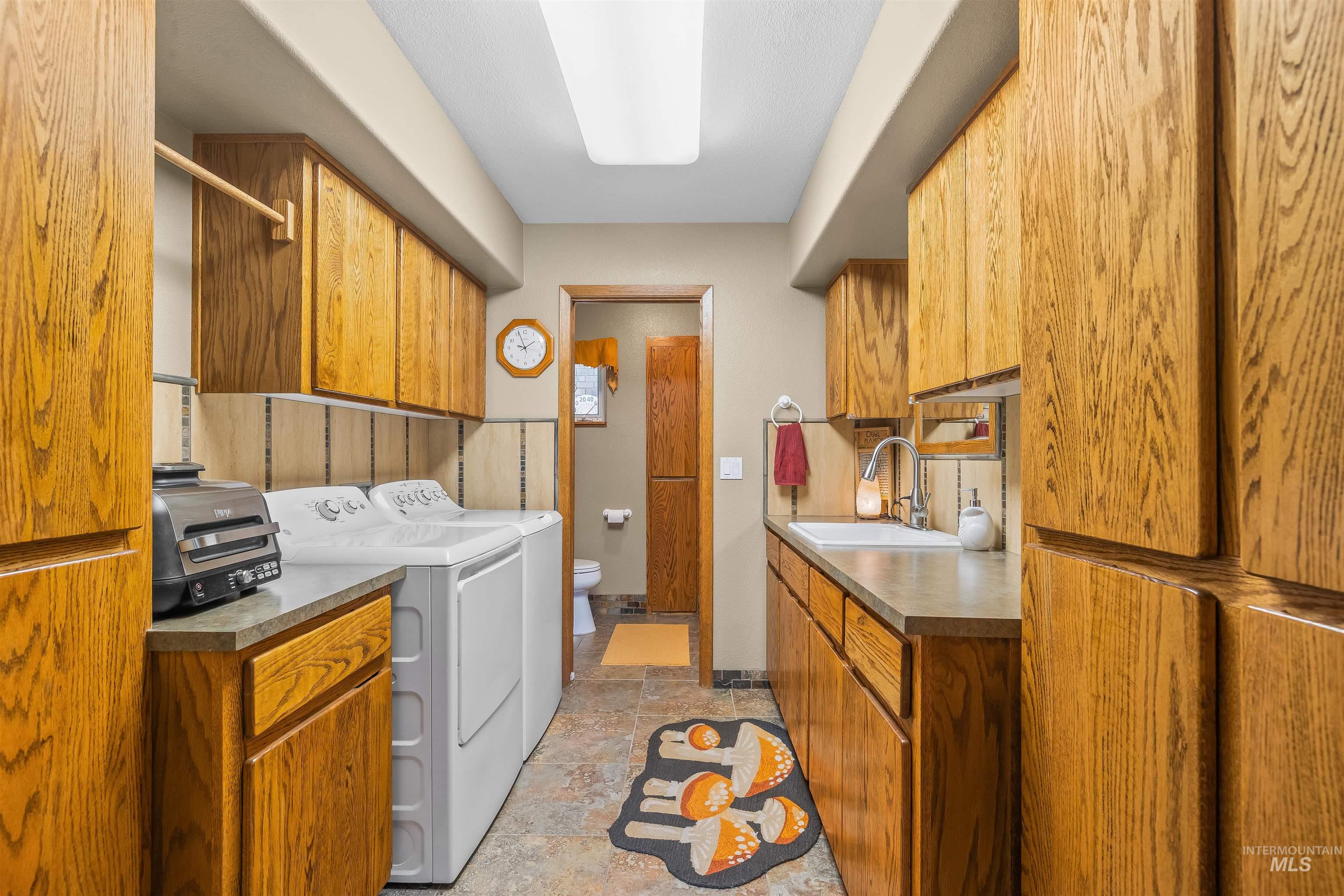 11056 Snake River Road