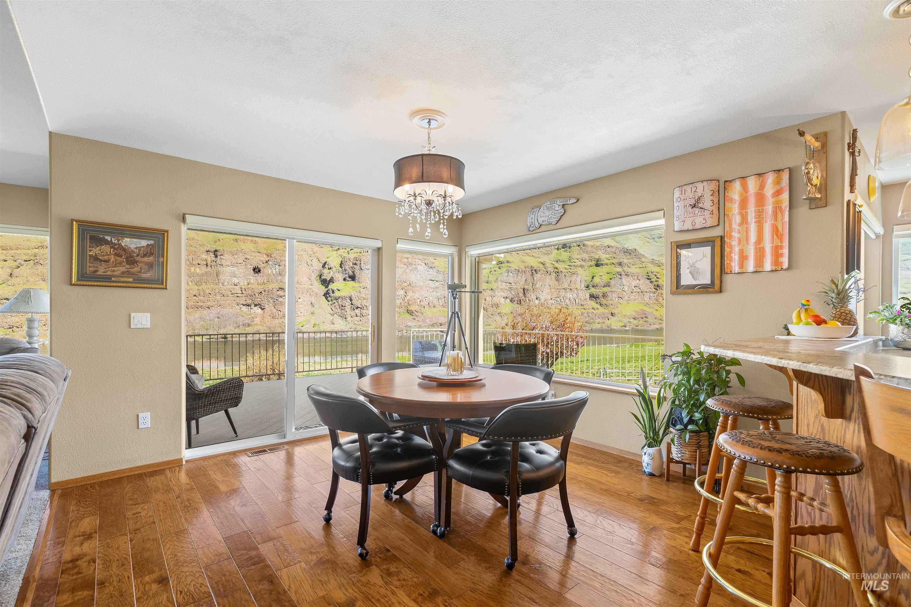 11056 Snake River Road