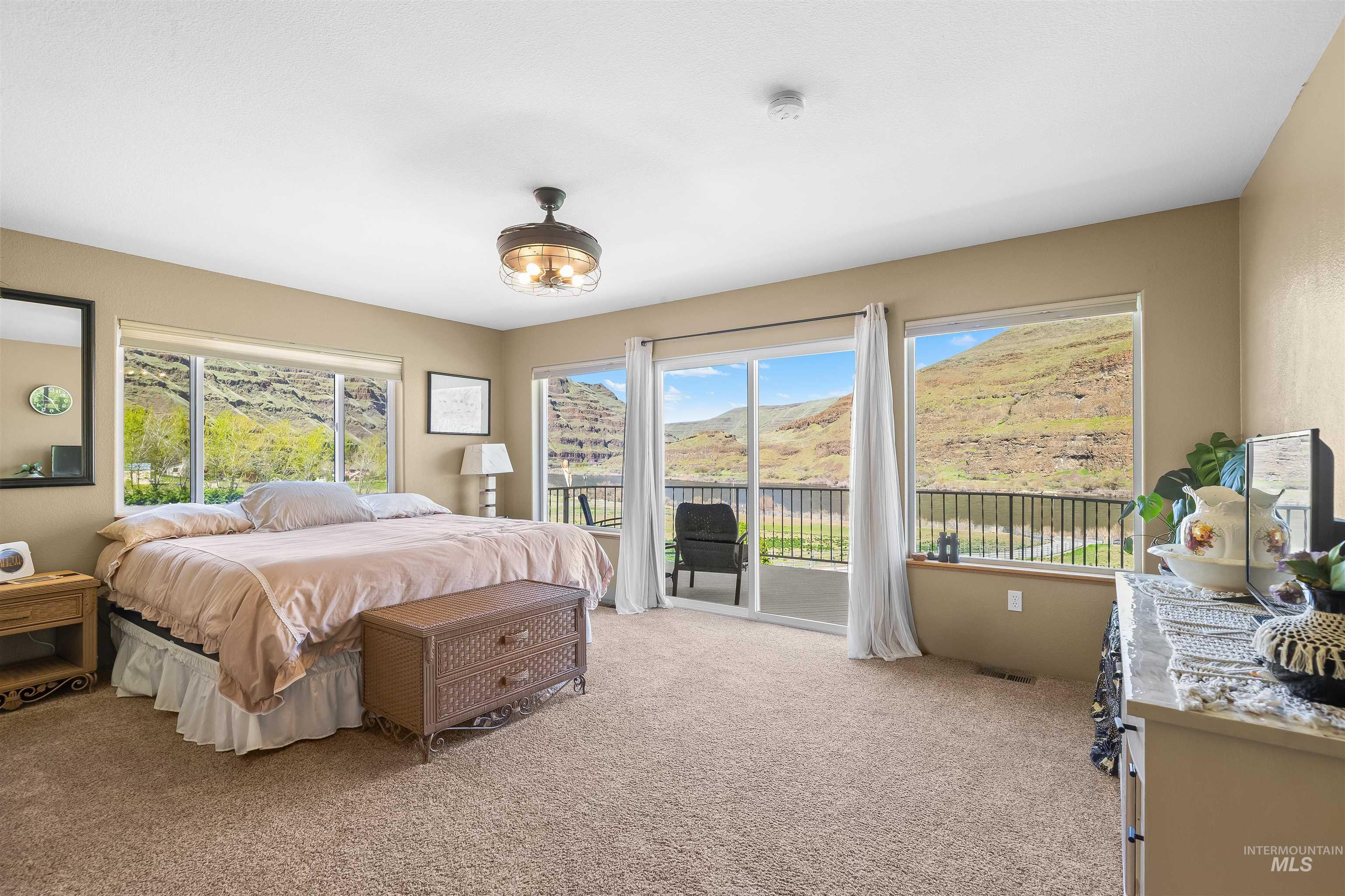 11056 Snake River Road