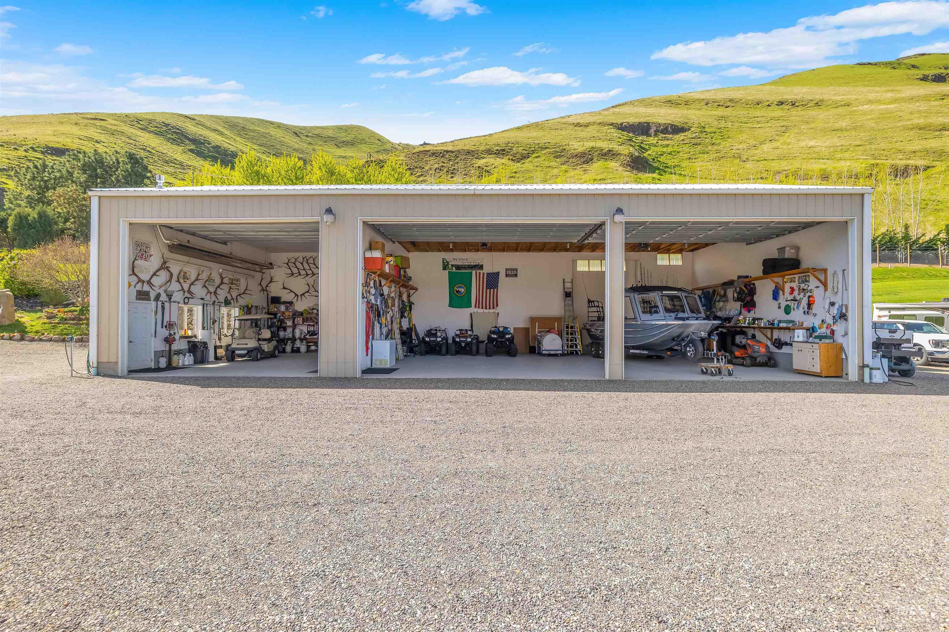 11056 Snake River Road