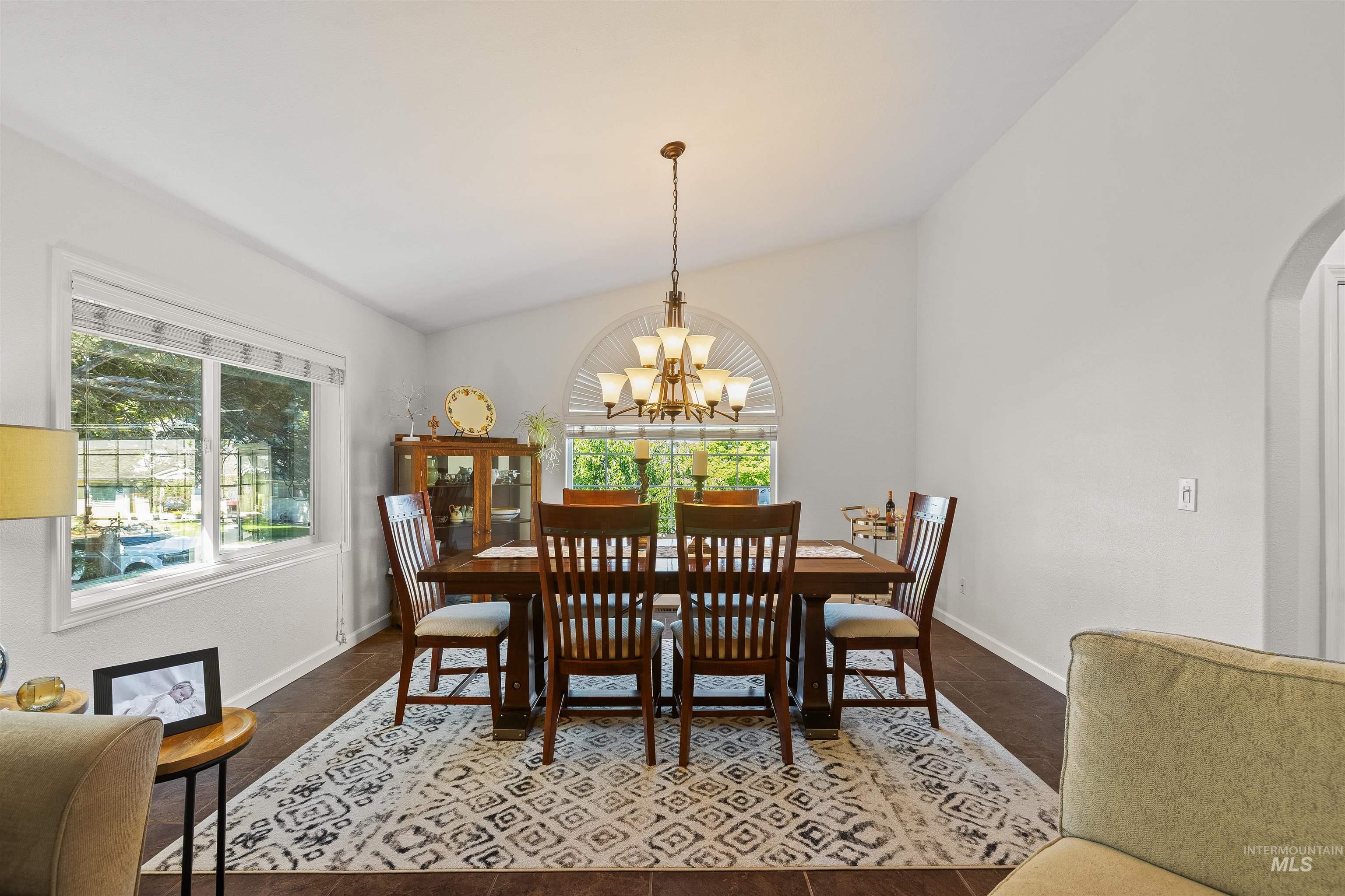 3415 Selway Dr