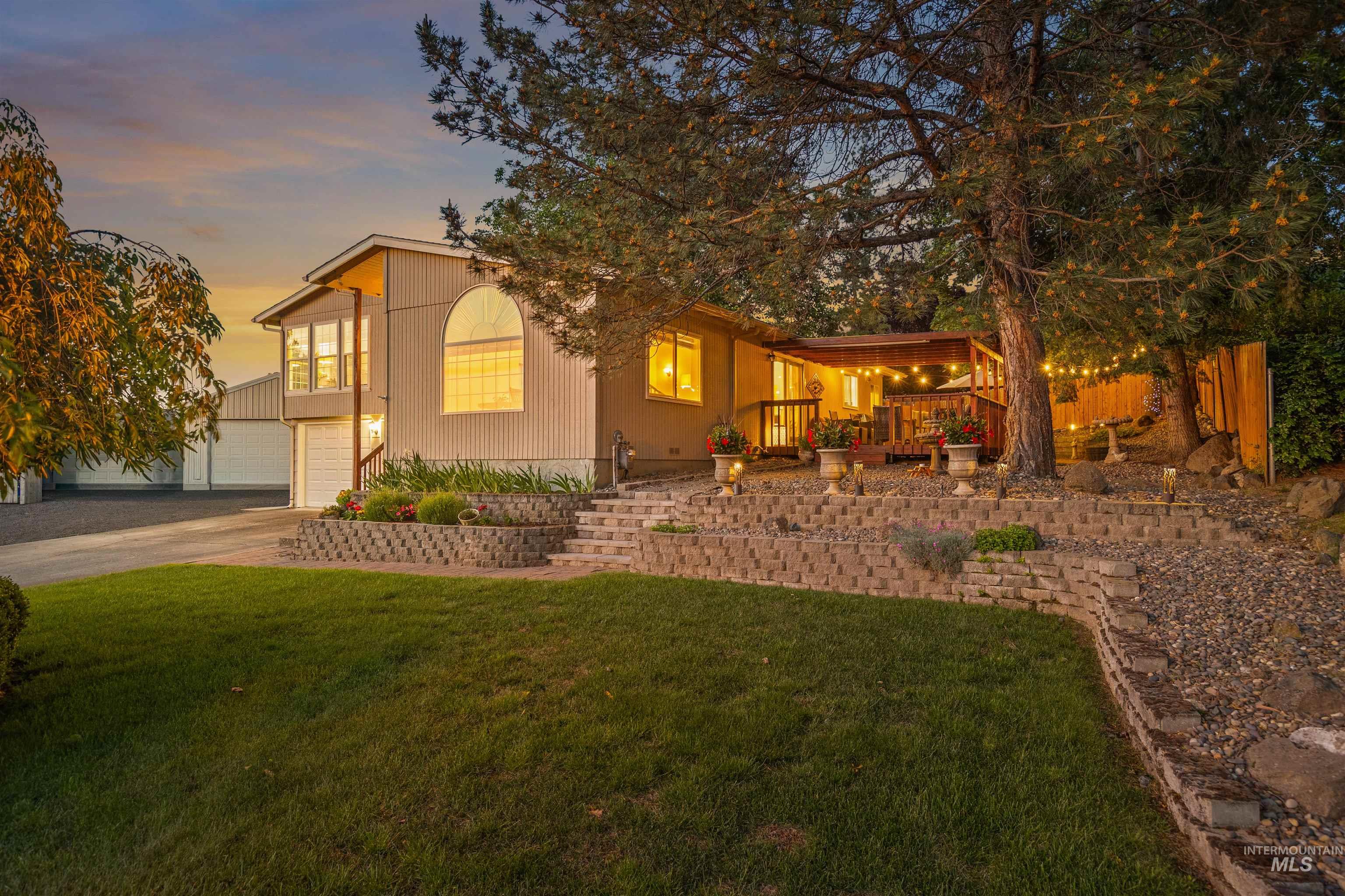 3415 Selway Dr