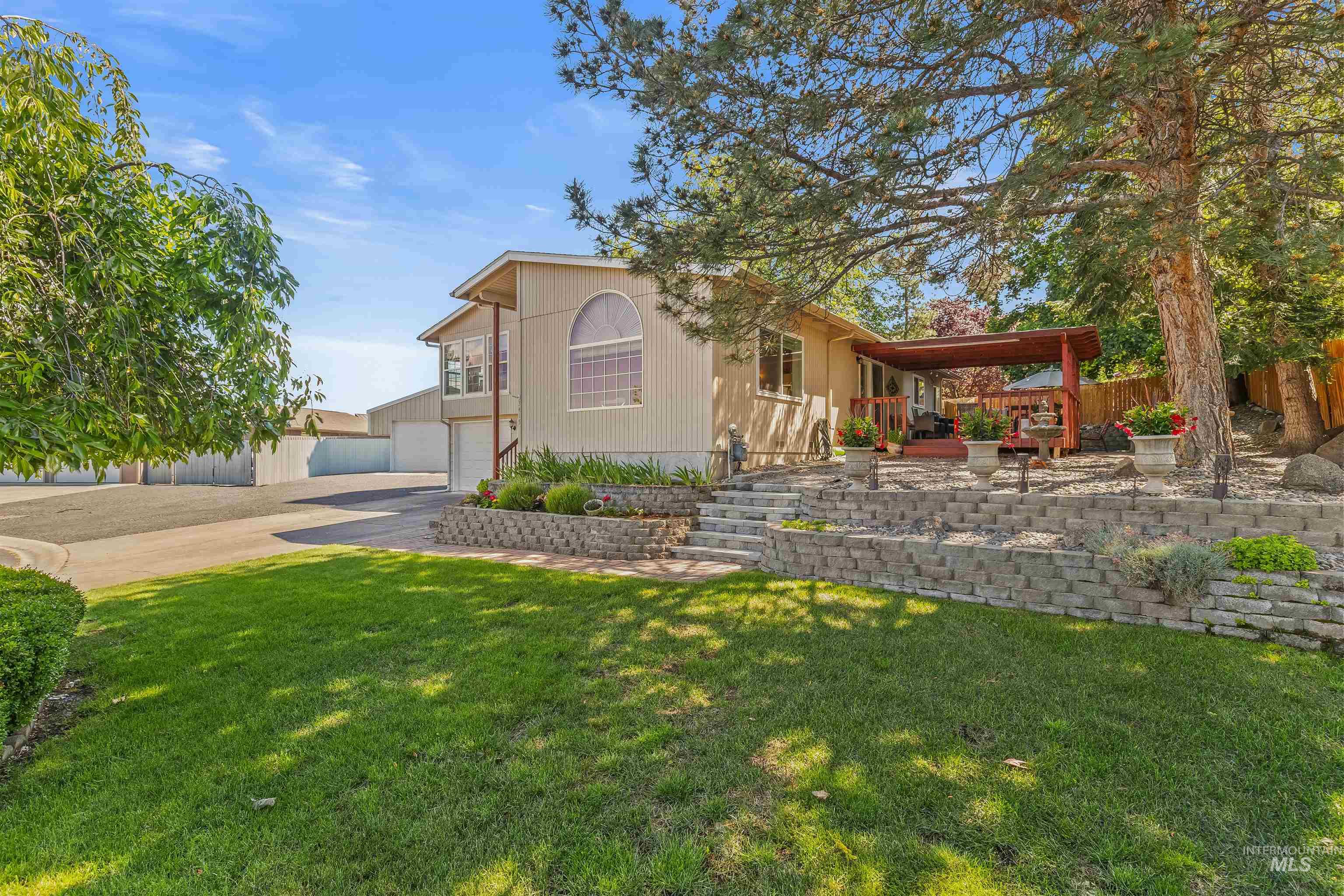 3415 Selway Dr
