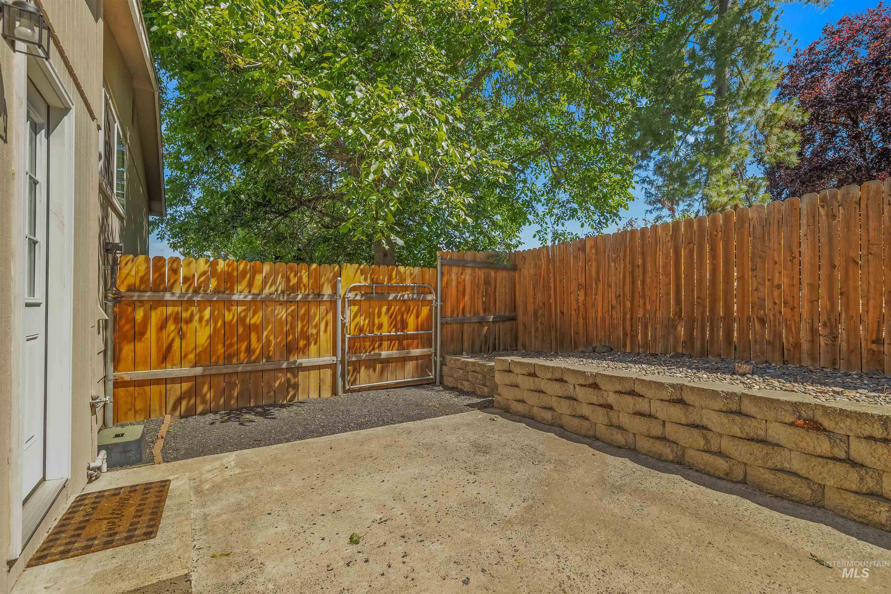 3415 Selway Dr