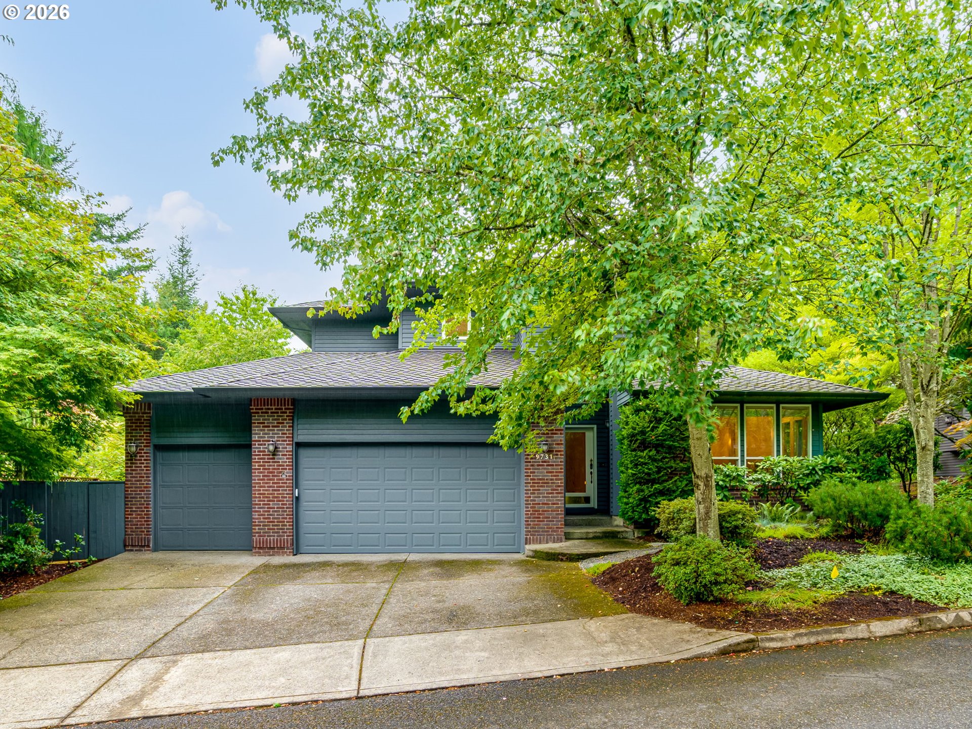 9731 NW BARTHOLOMEW DR
