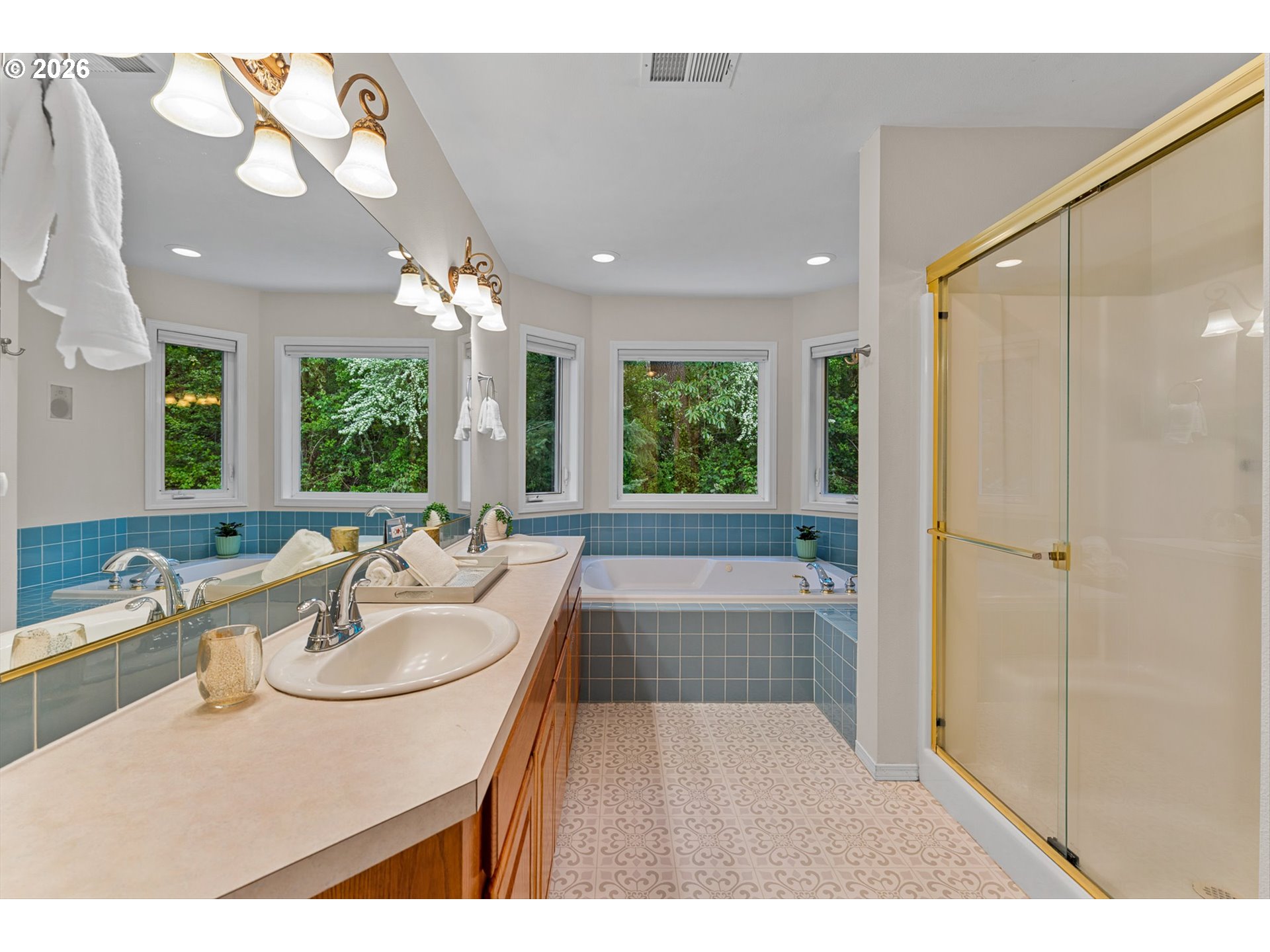 16623 SW TIMBERLAND DR