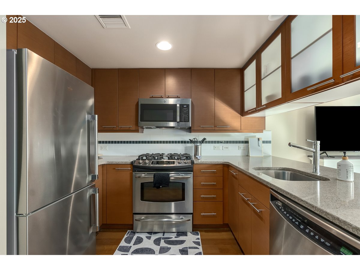 1500 SW 11TH AVE 205