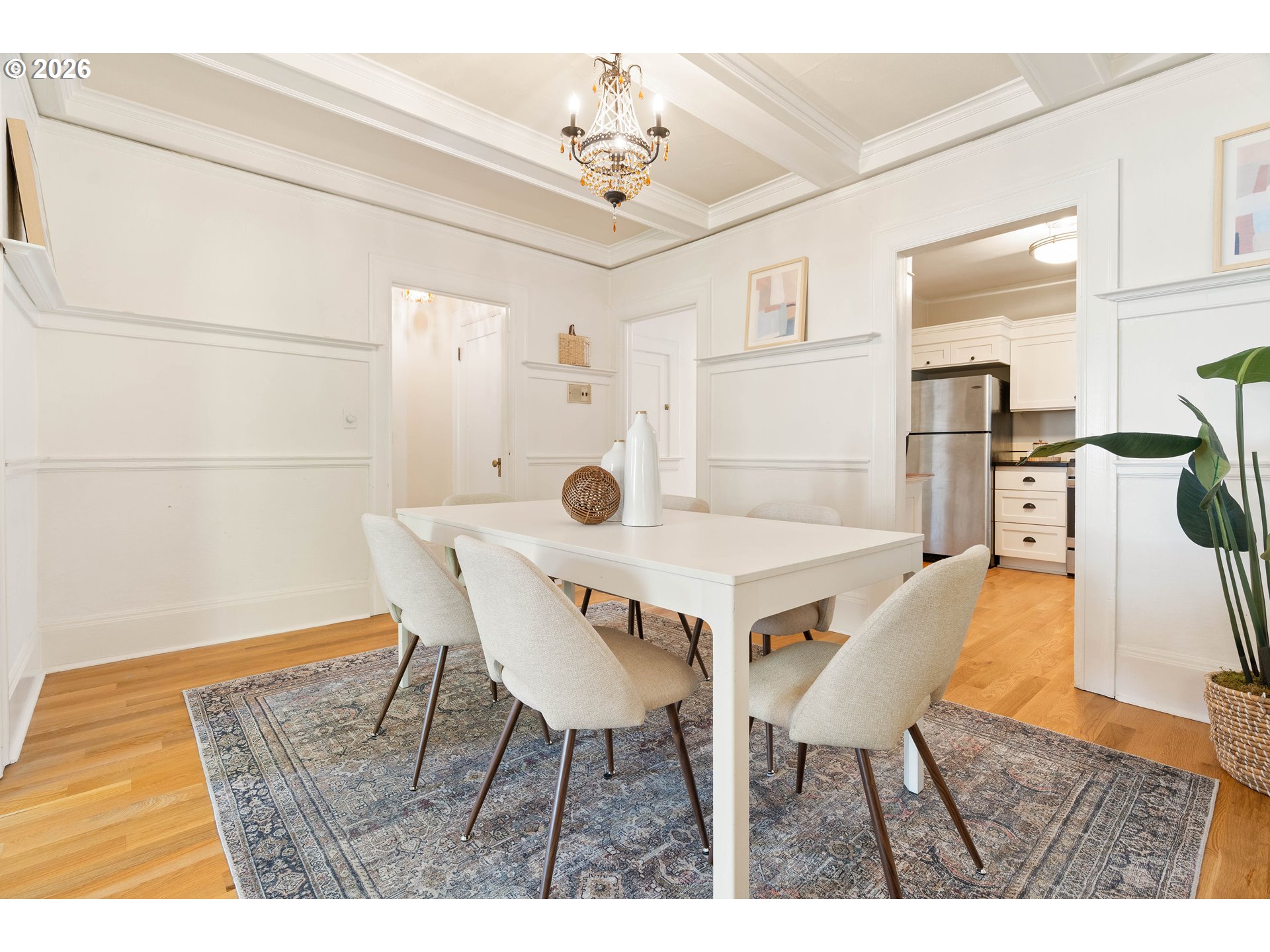 118 NW KING AVE 21