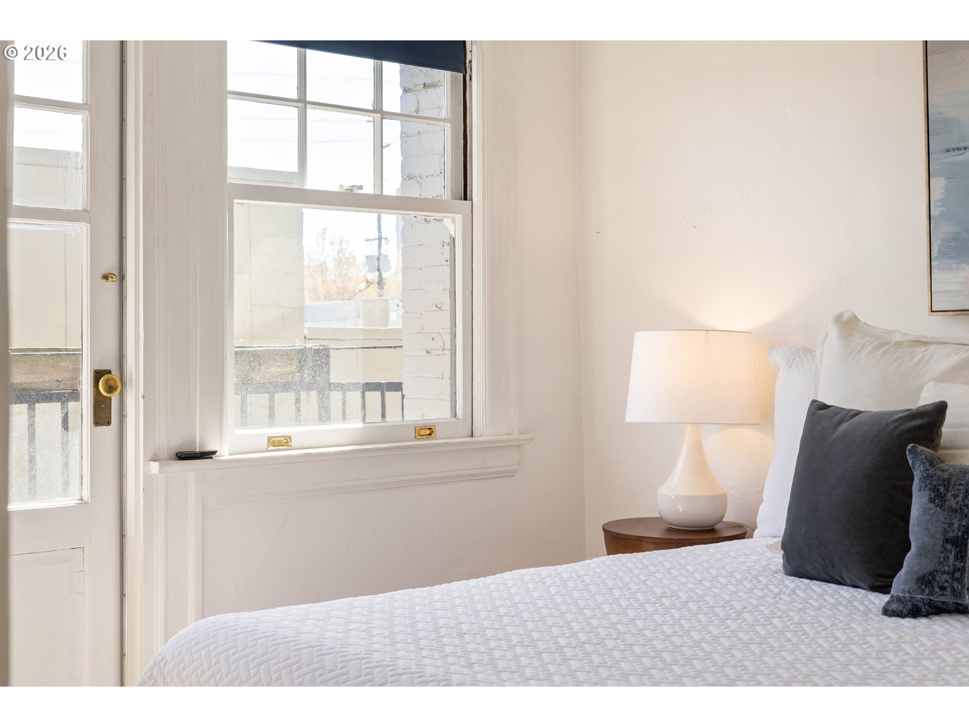 118 NW KING AVE 21