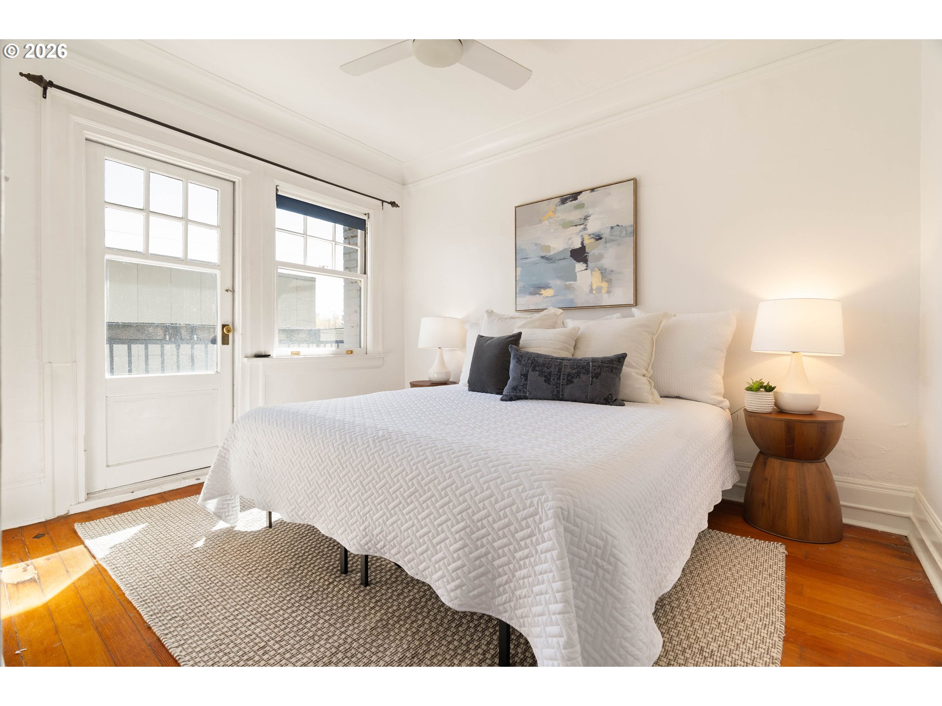 118 NW KING AVE 21