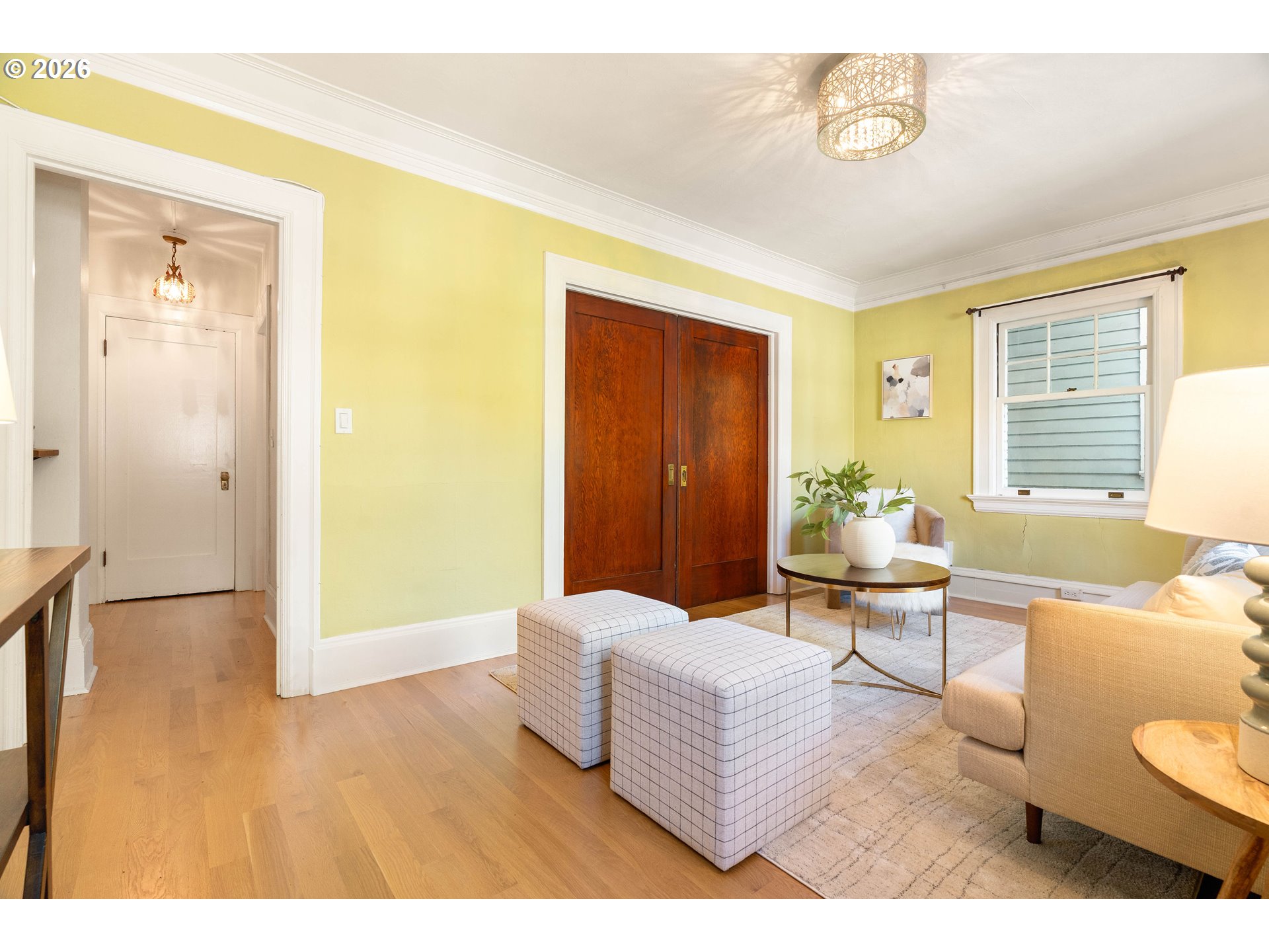 118 NW KING AVE 21