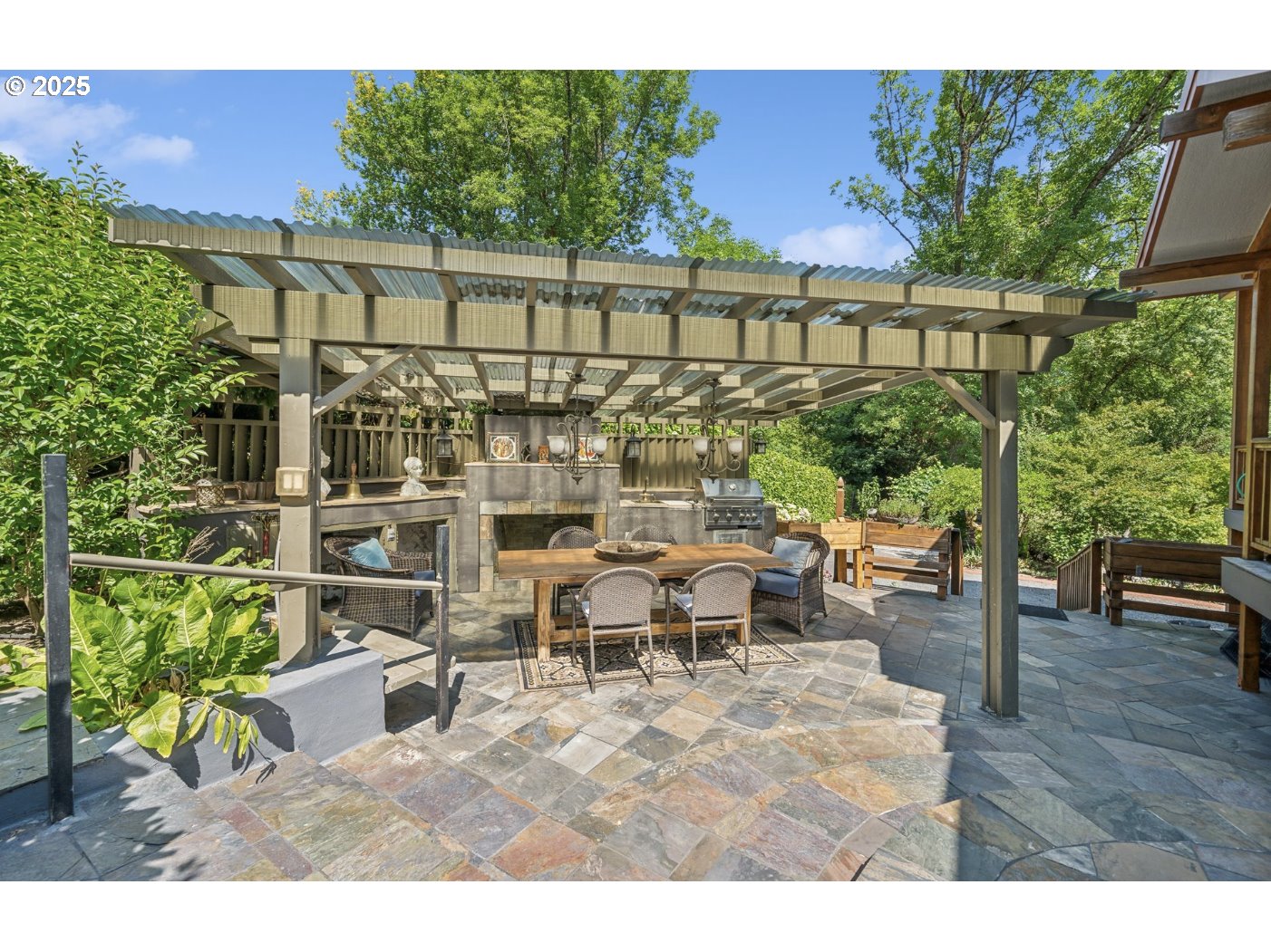 8535 SW BIRCHWOOD RD