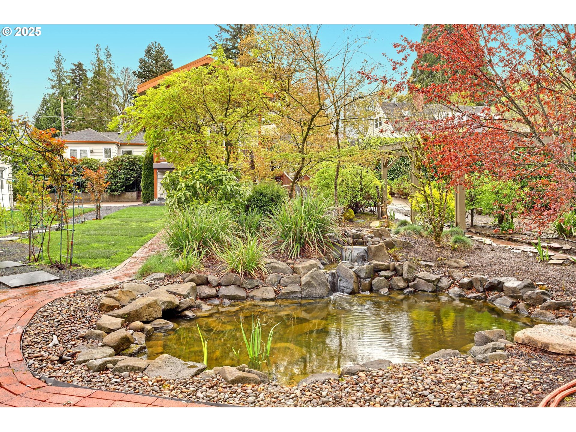 8535 SW BIRCHWOOD RD