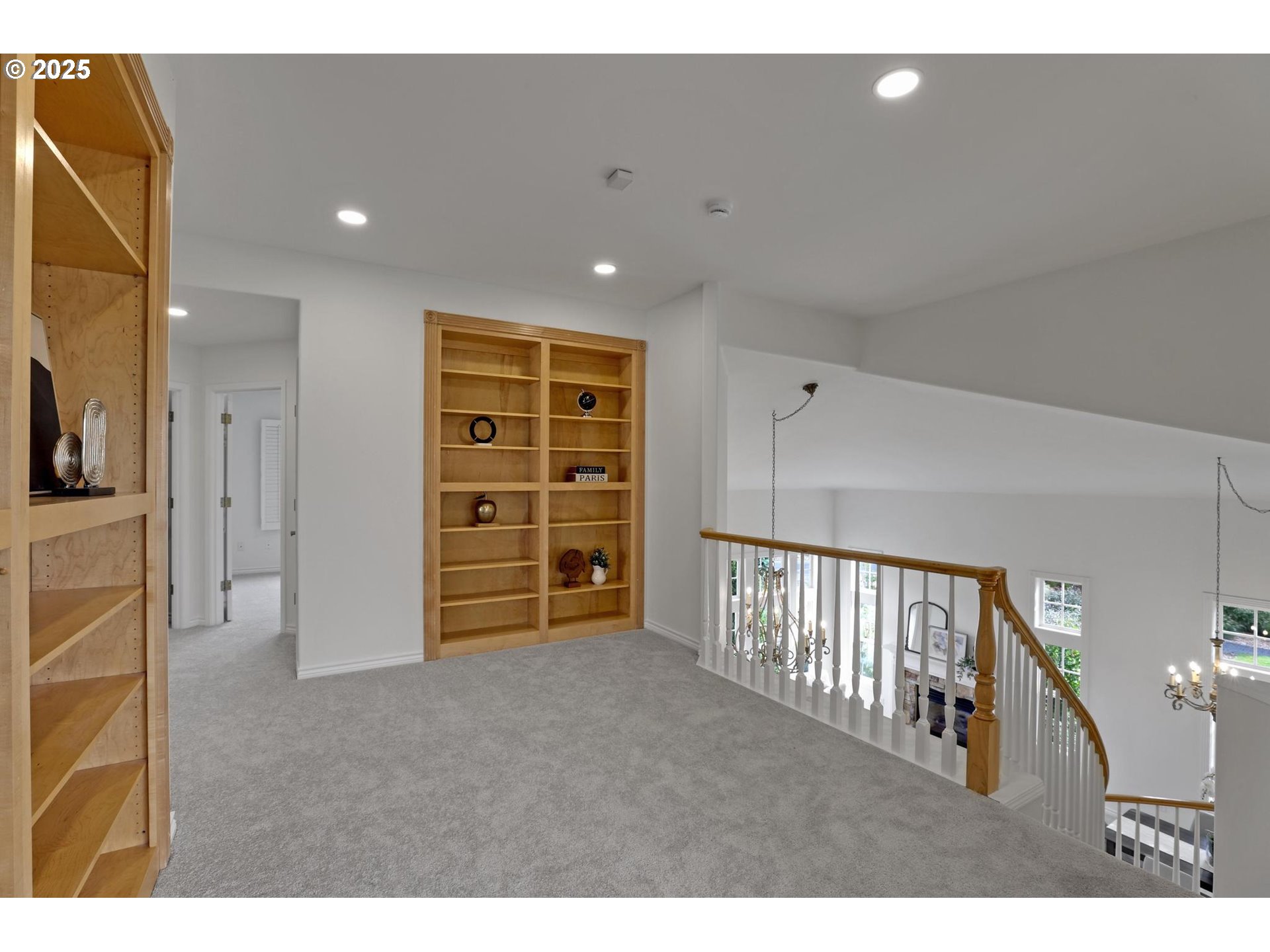 14006 NW LAKEVIEW DR