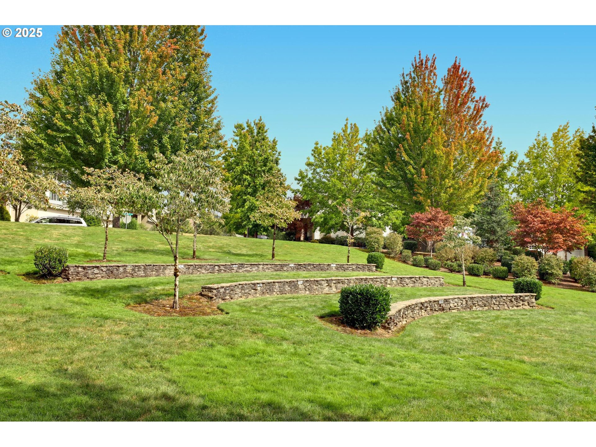 14006 NW LAKEVIEW DR