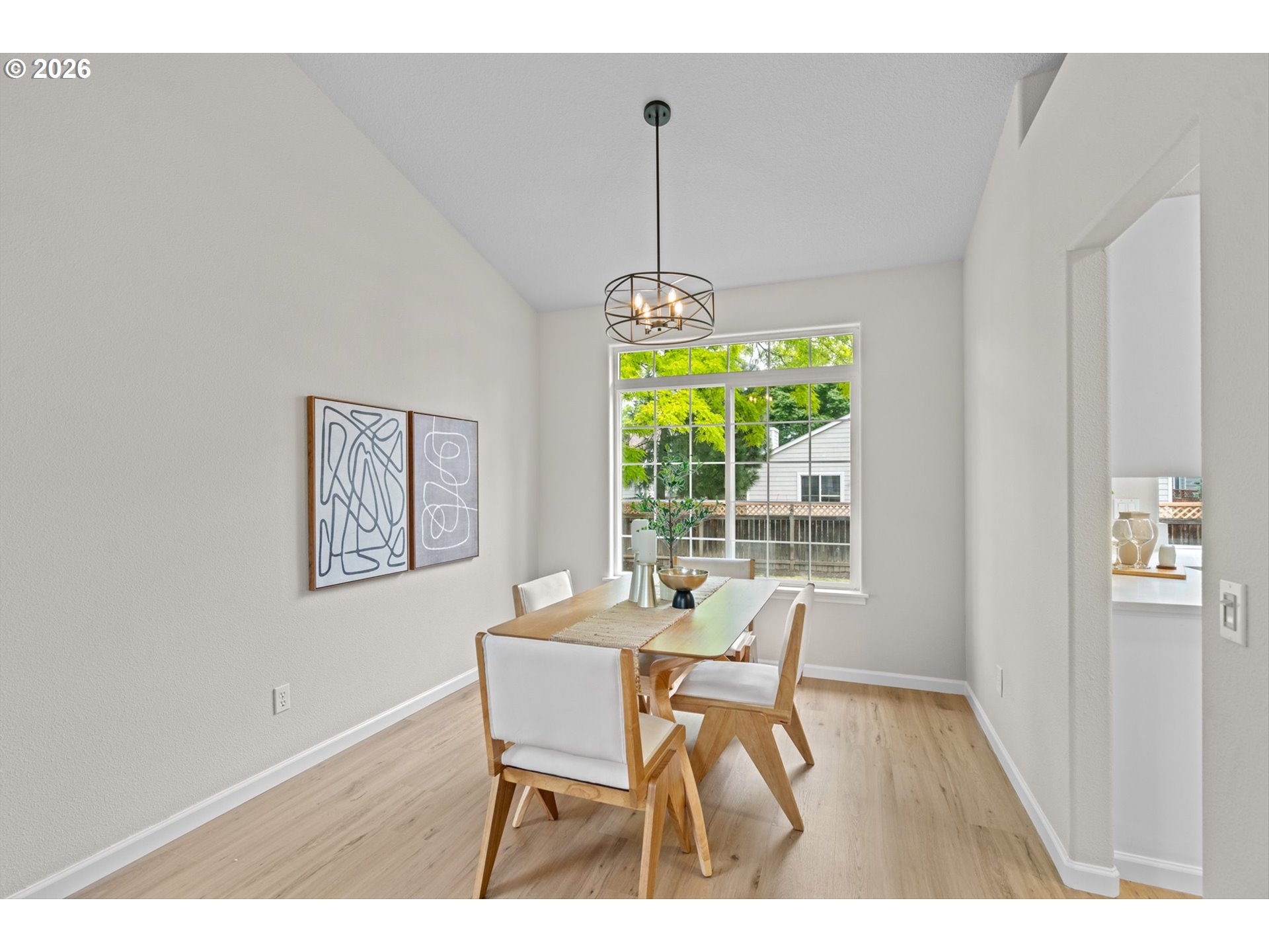 462 SW 211TH AVE