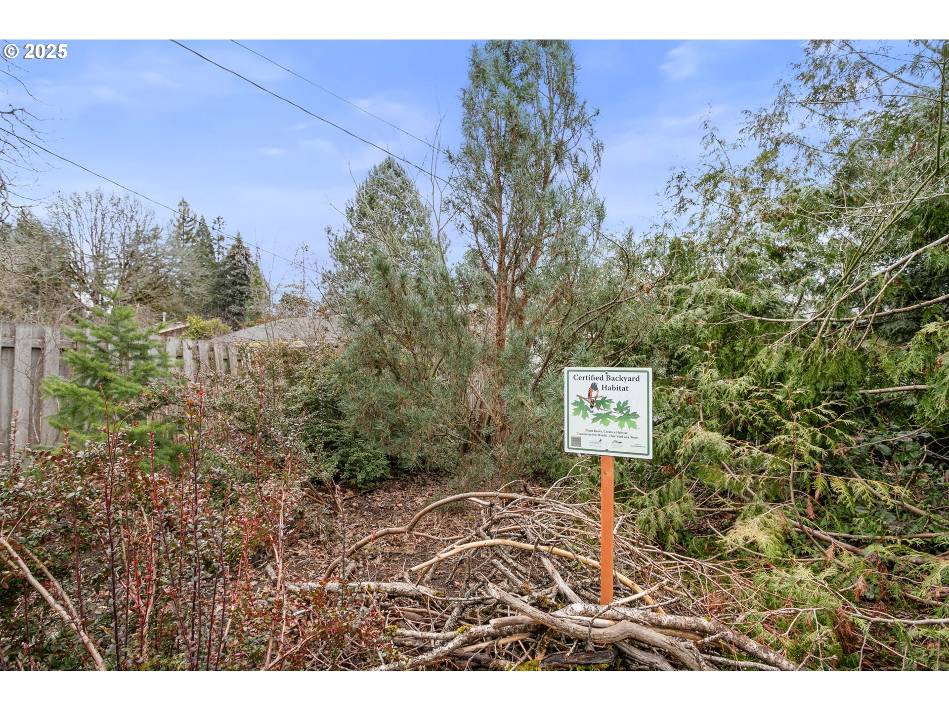 135 SW DEVONWOOD AVE