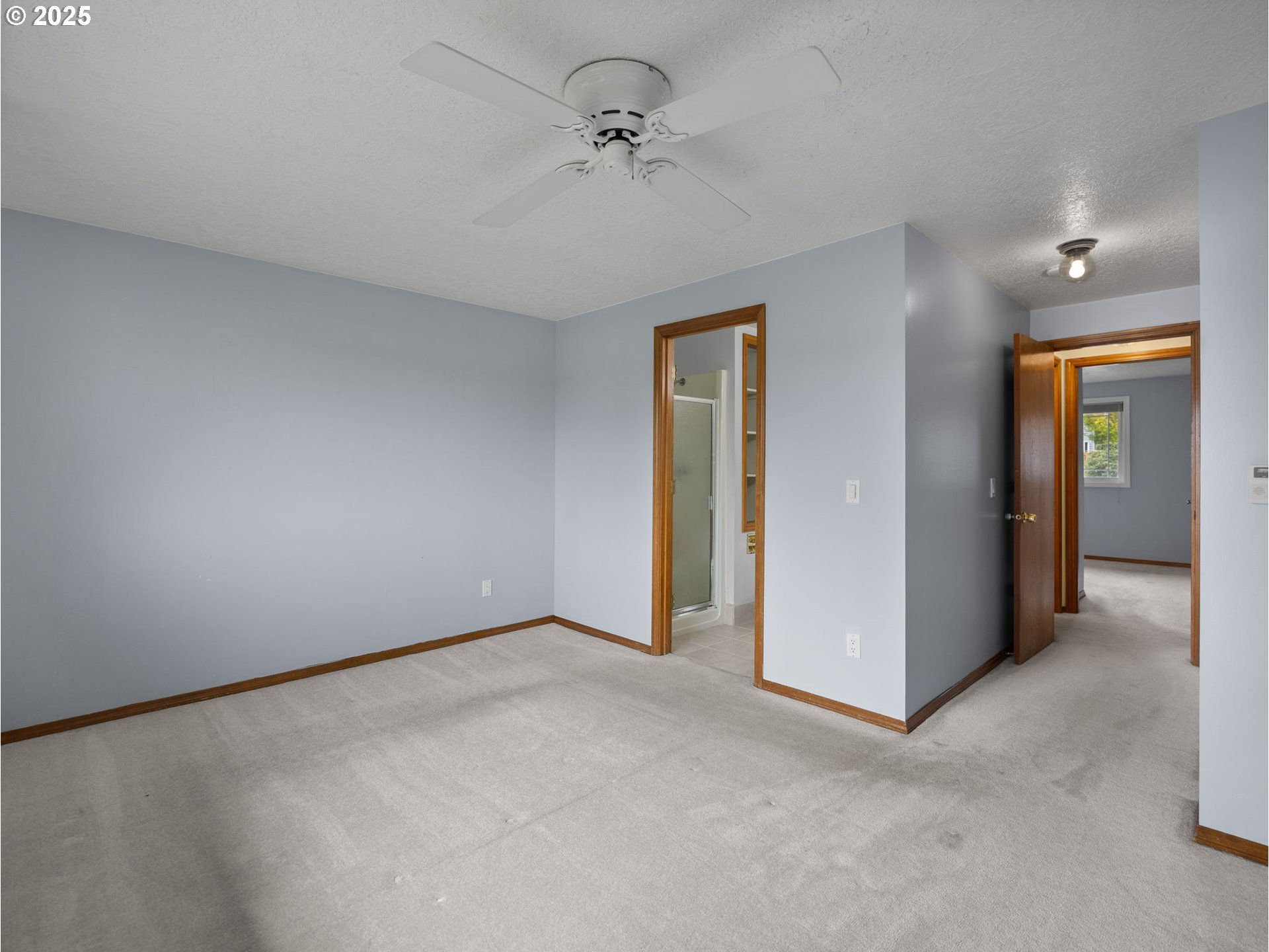 462 NE 24TH ST