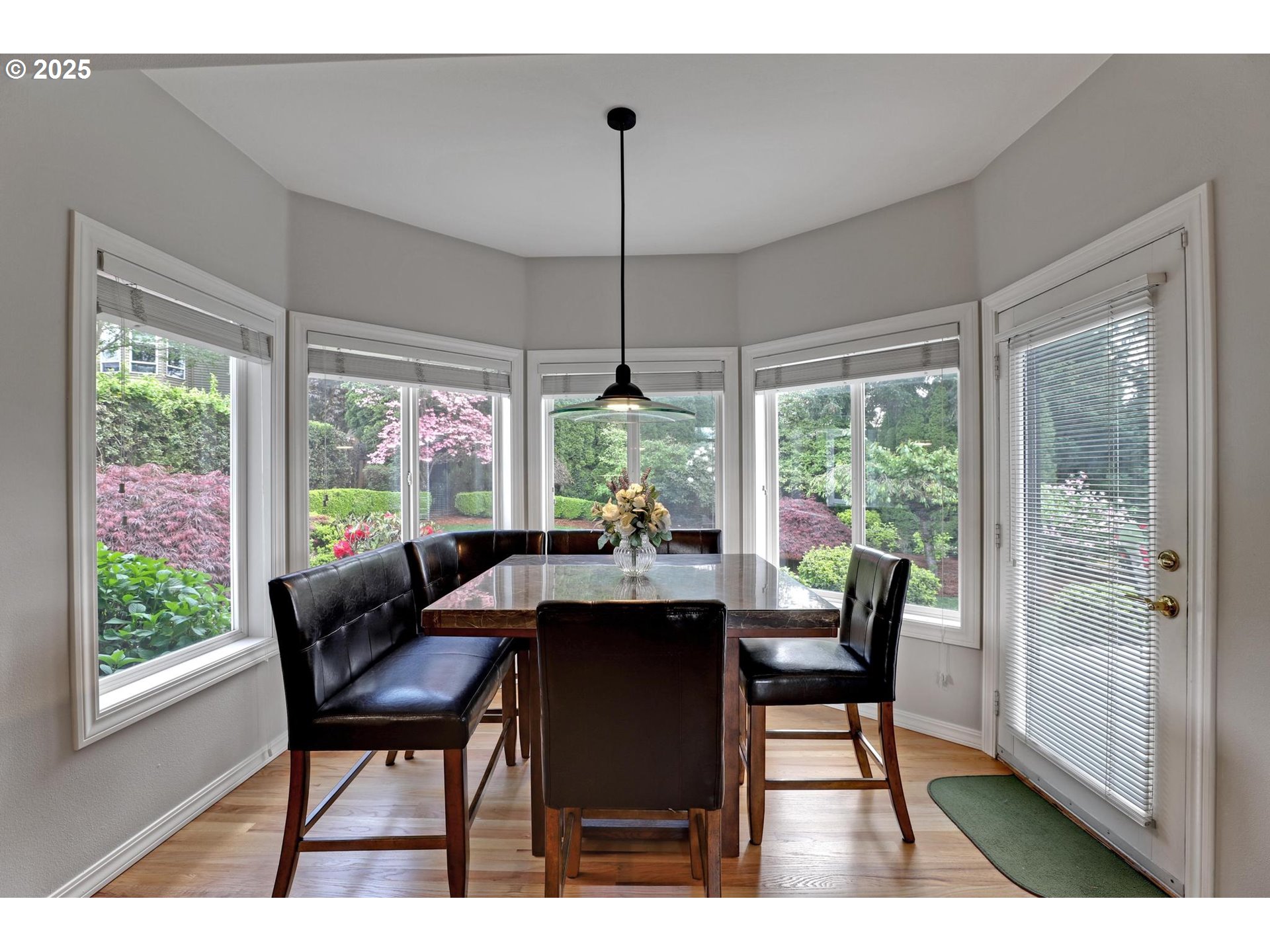 11110 NW MONTREUX LN