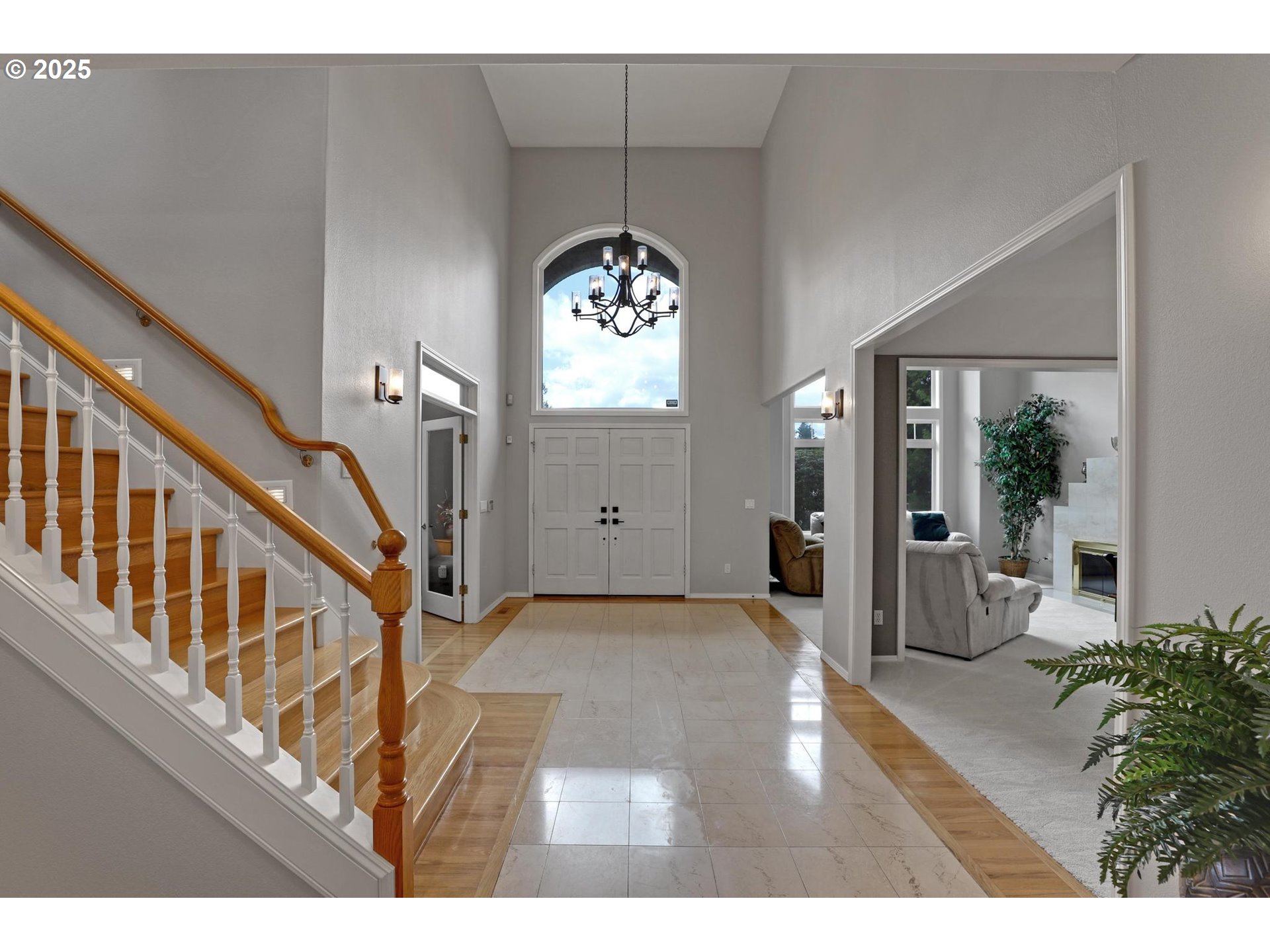 11110 NW MONTREUX LN