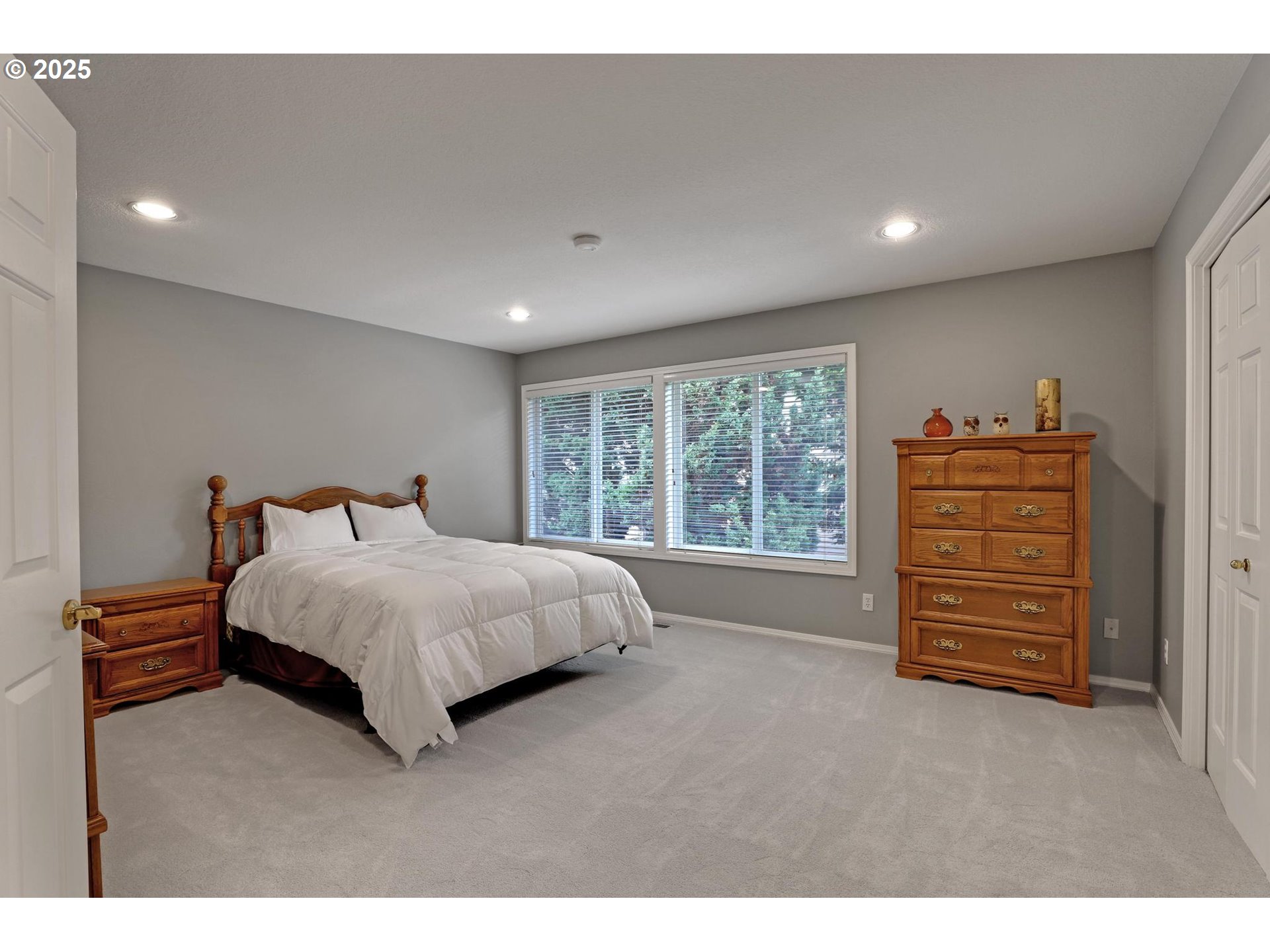 11110 NW MONTREUX LN