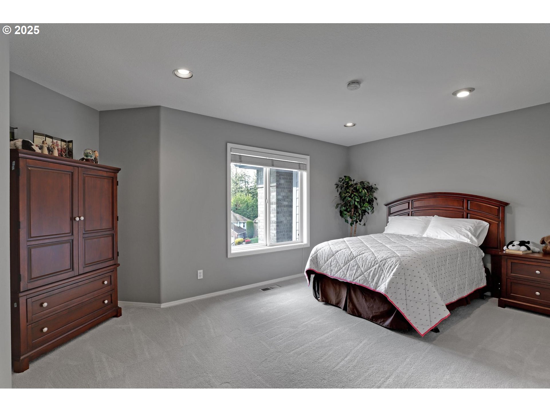 11110 NW MONTREUX LN