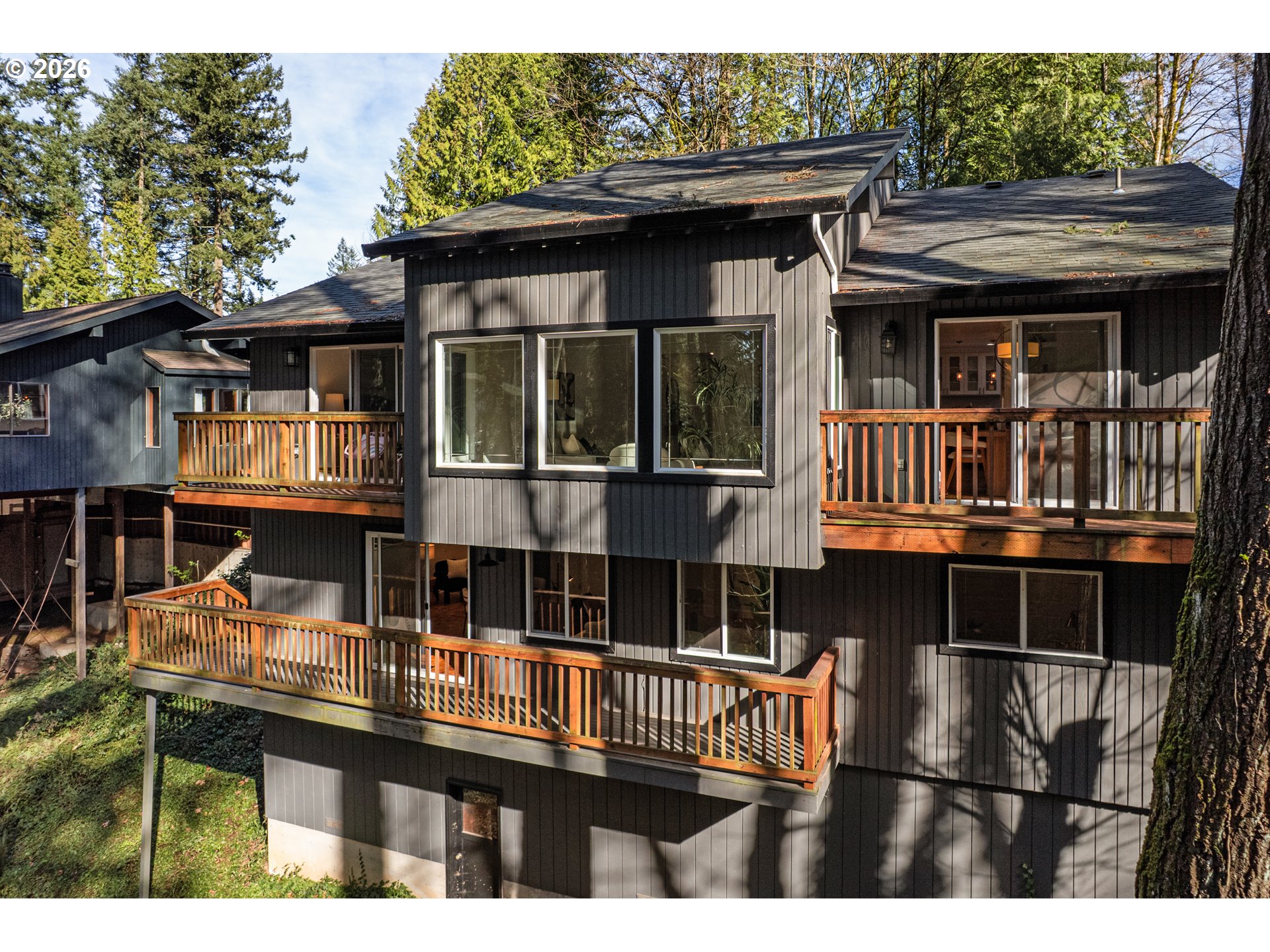 4937 SW HUMPHREY PARK RD