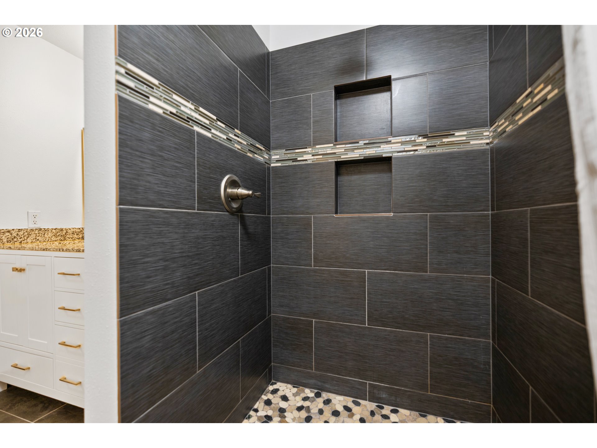 4937 SW HUMPHREY PARK RD