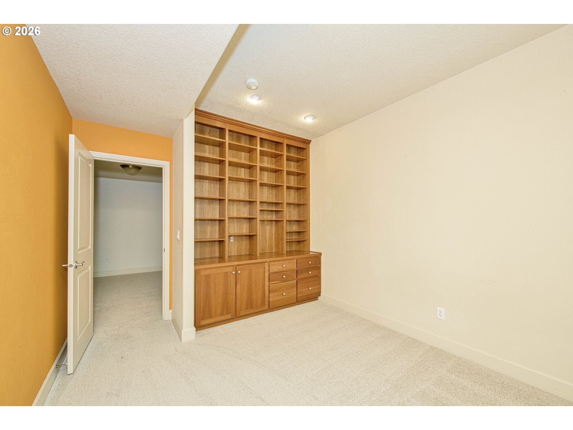 2268 SAINT MORITZ LOOP