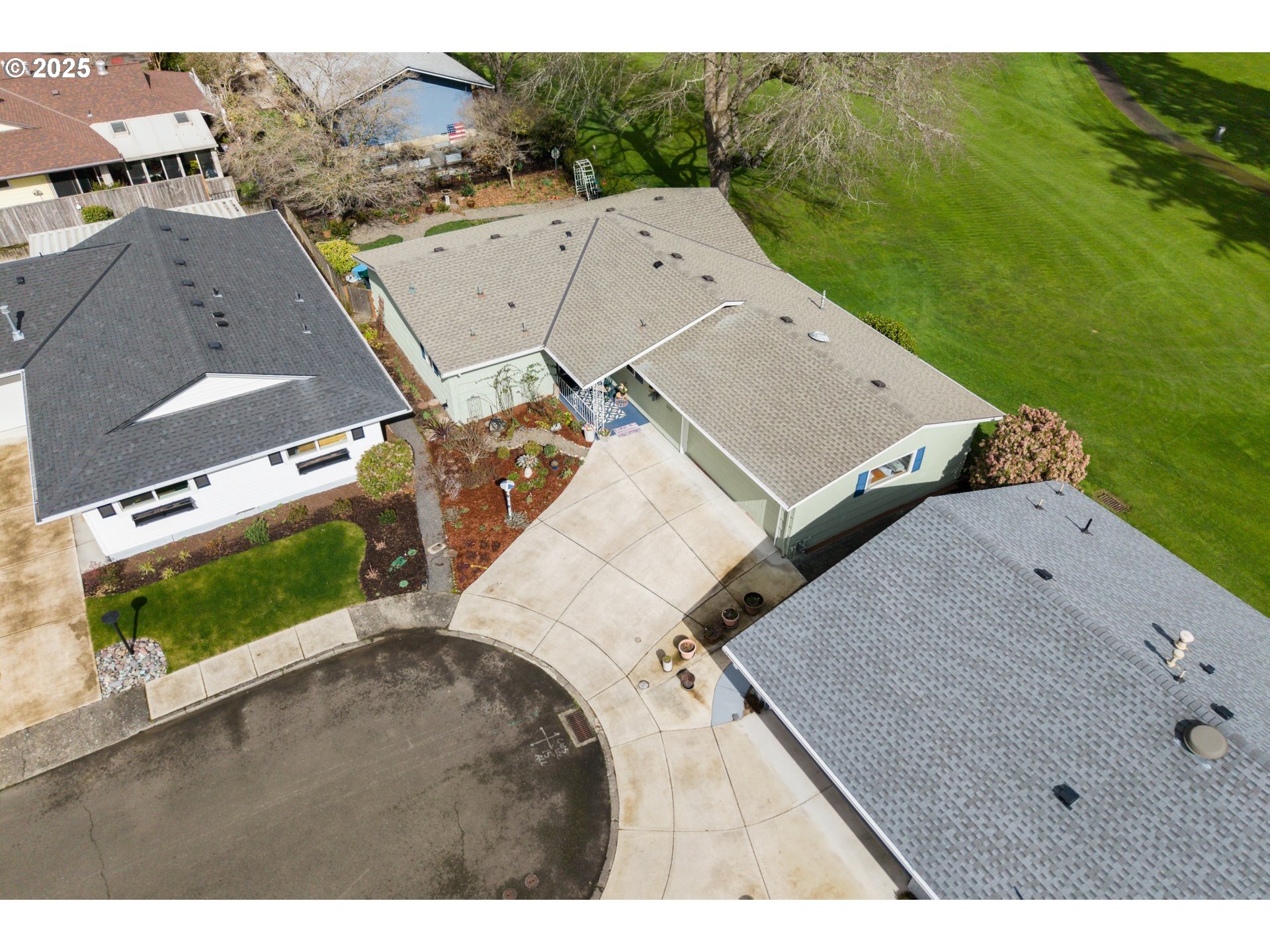 16420 SW KING CHARLES AVE