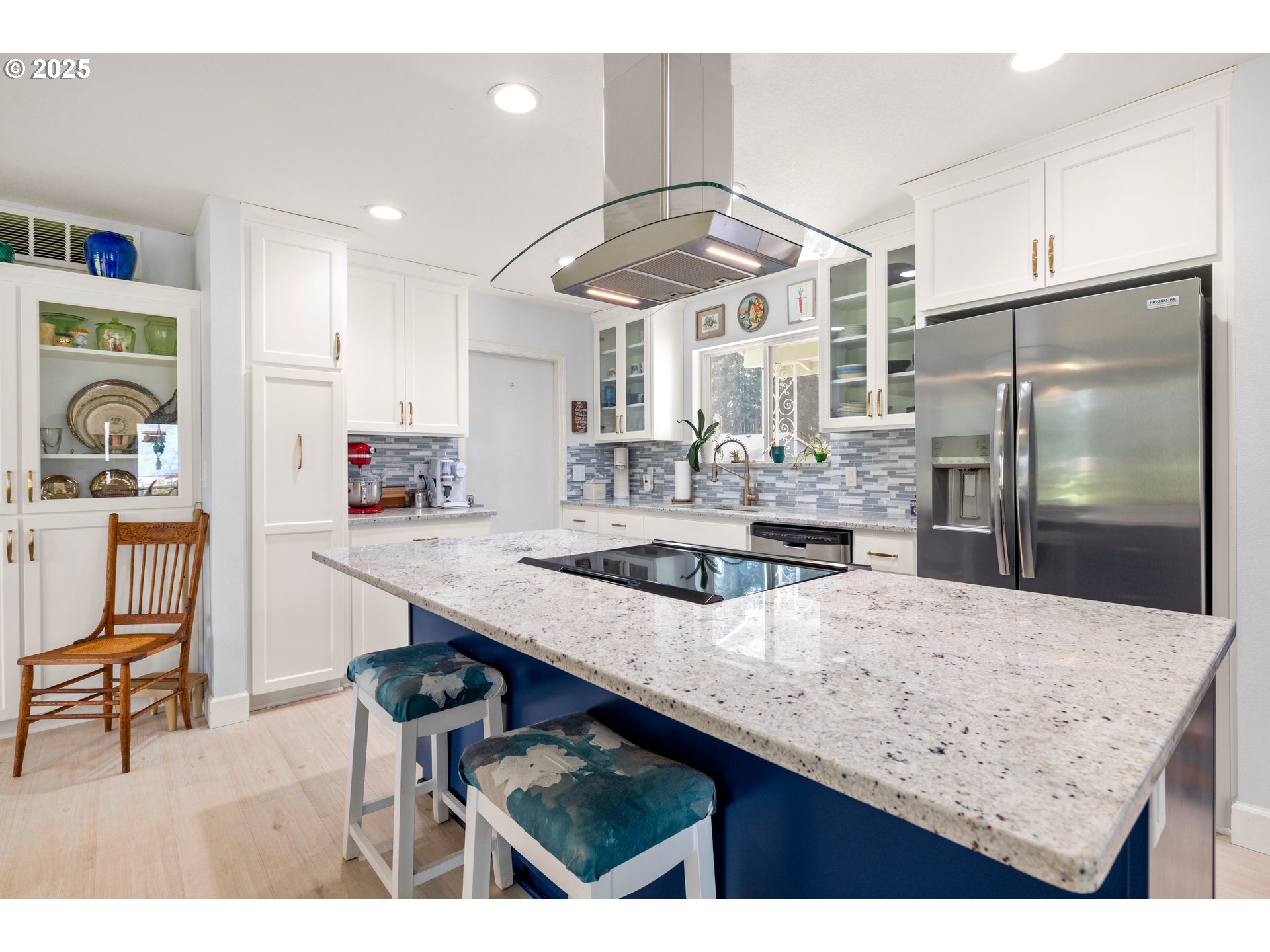 16420 SW KING CHARLES AVE