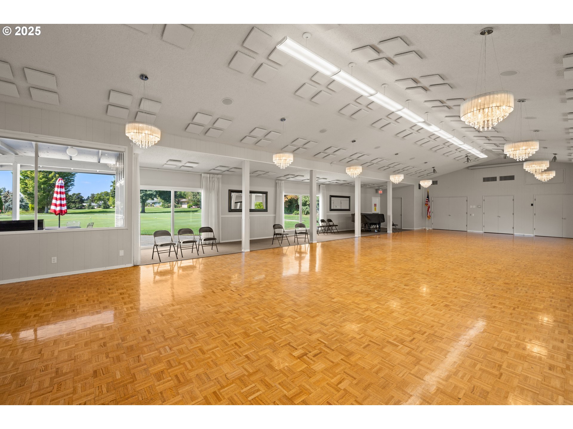 16420 SW KING CHARLES AVE