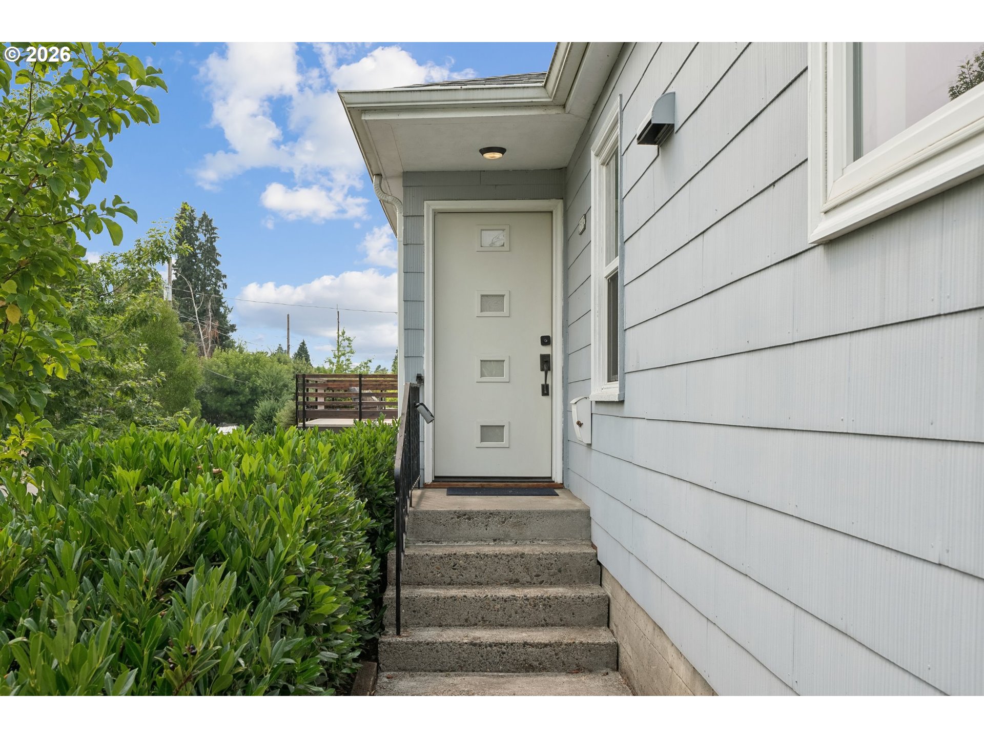 1519 N JARRETT ST