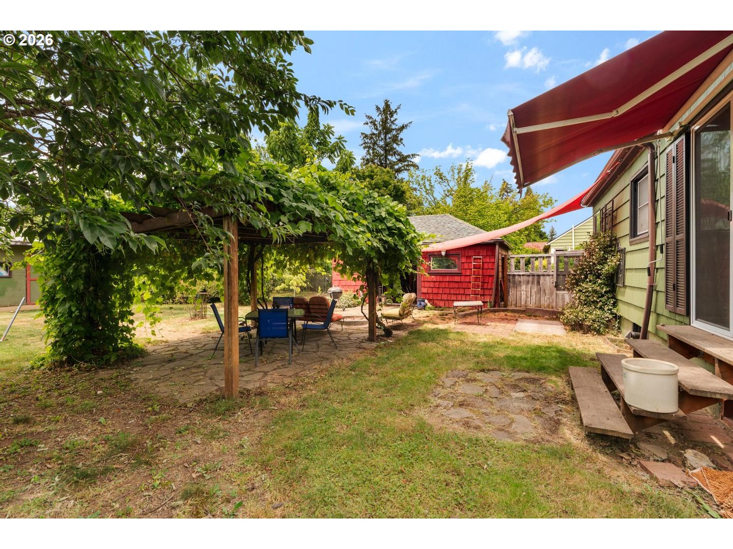 245 SE 108TH AVE