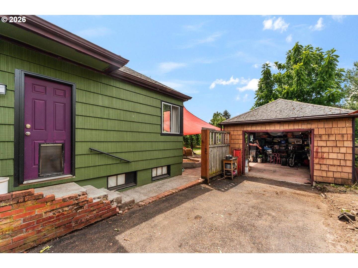 245 SE 108TH AVE