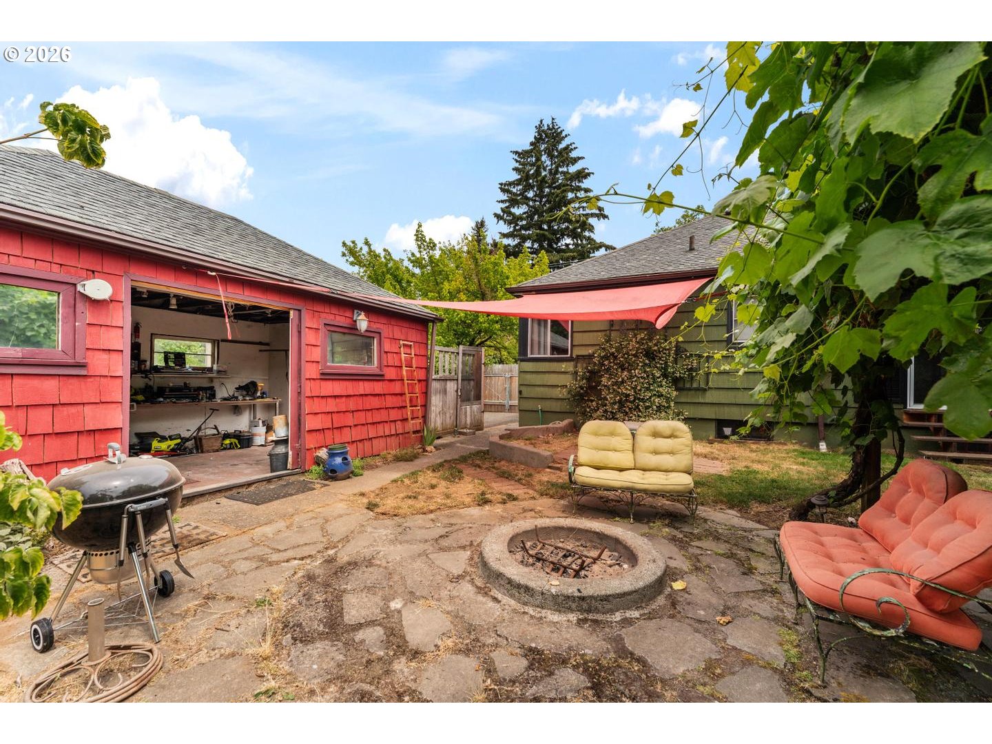 245 SE 108TH AVE