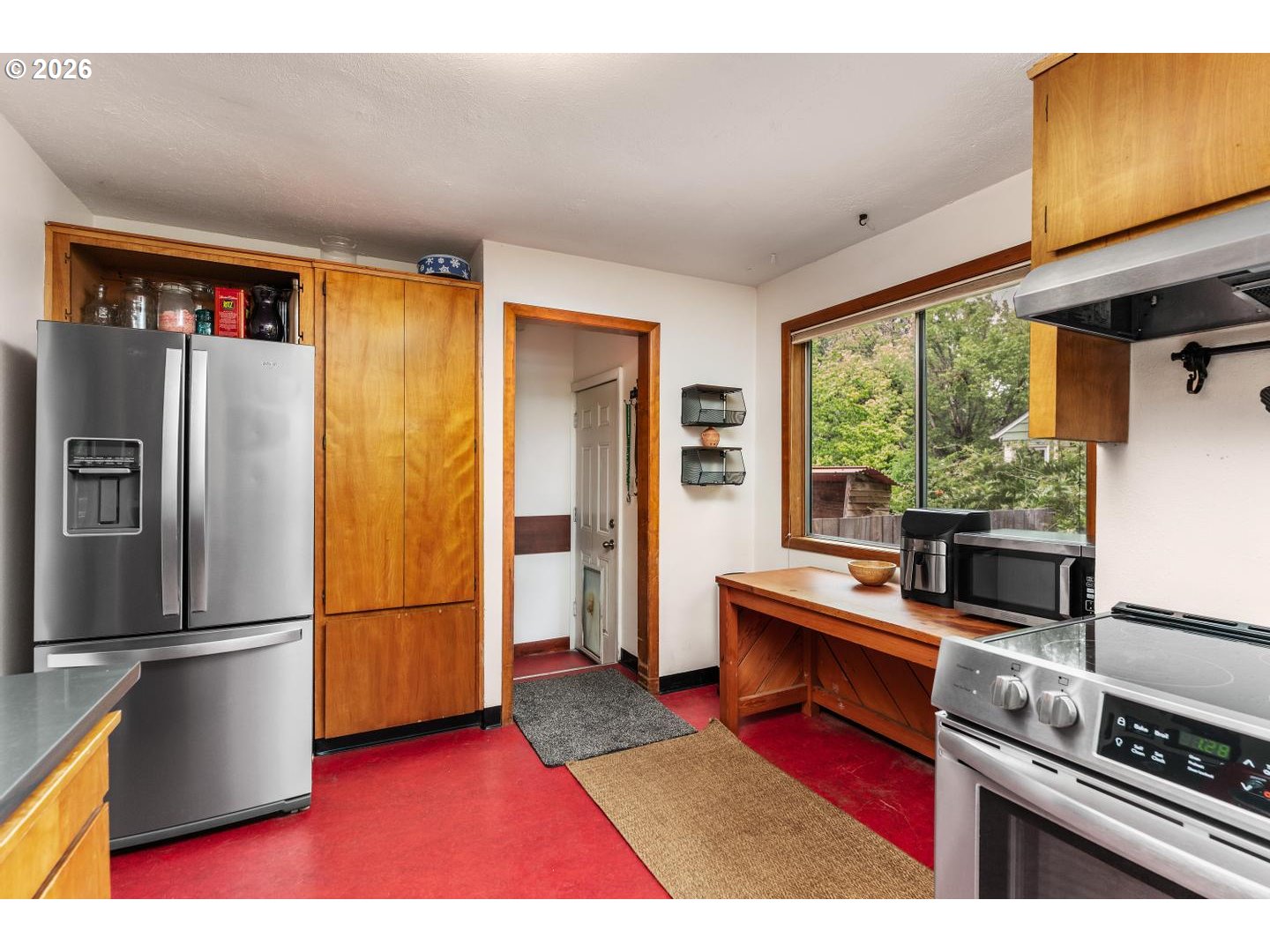 245 SE 108TH AVE