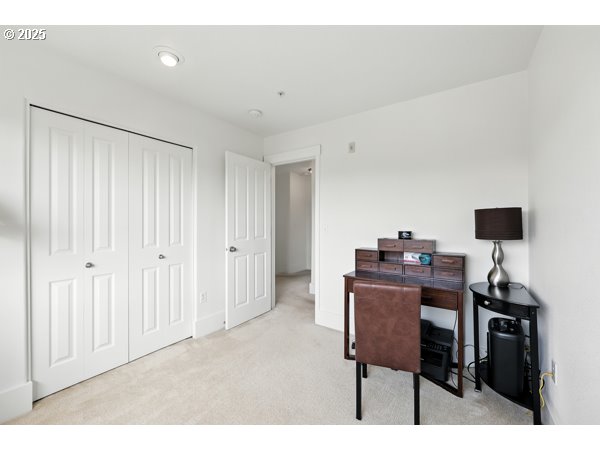 700 NW 118TH AVE 103