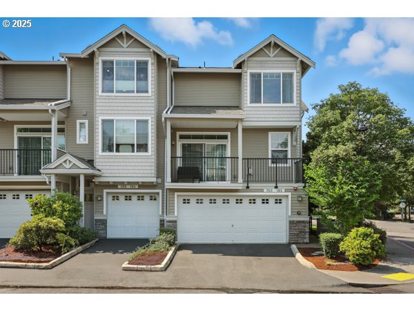 700 NW 118TH AVE 103