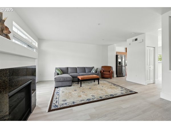 700 NW 118TH AVE 103