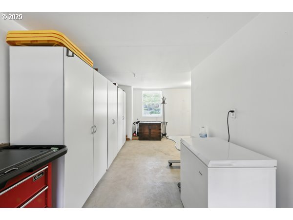 700 NW 118TH AVE 103