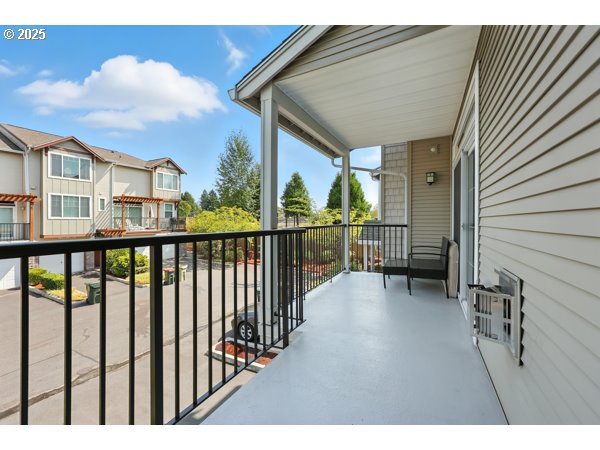 700 NW 118TH AVE 103