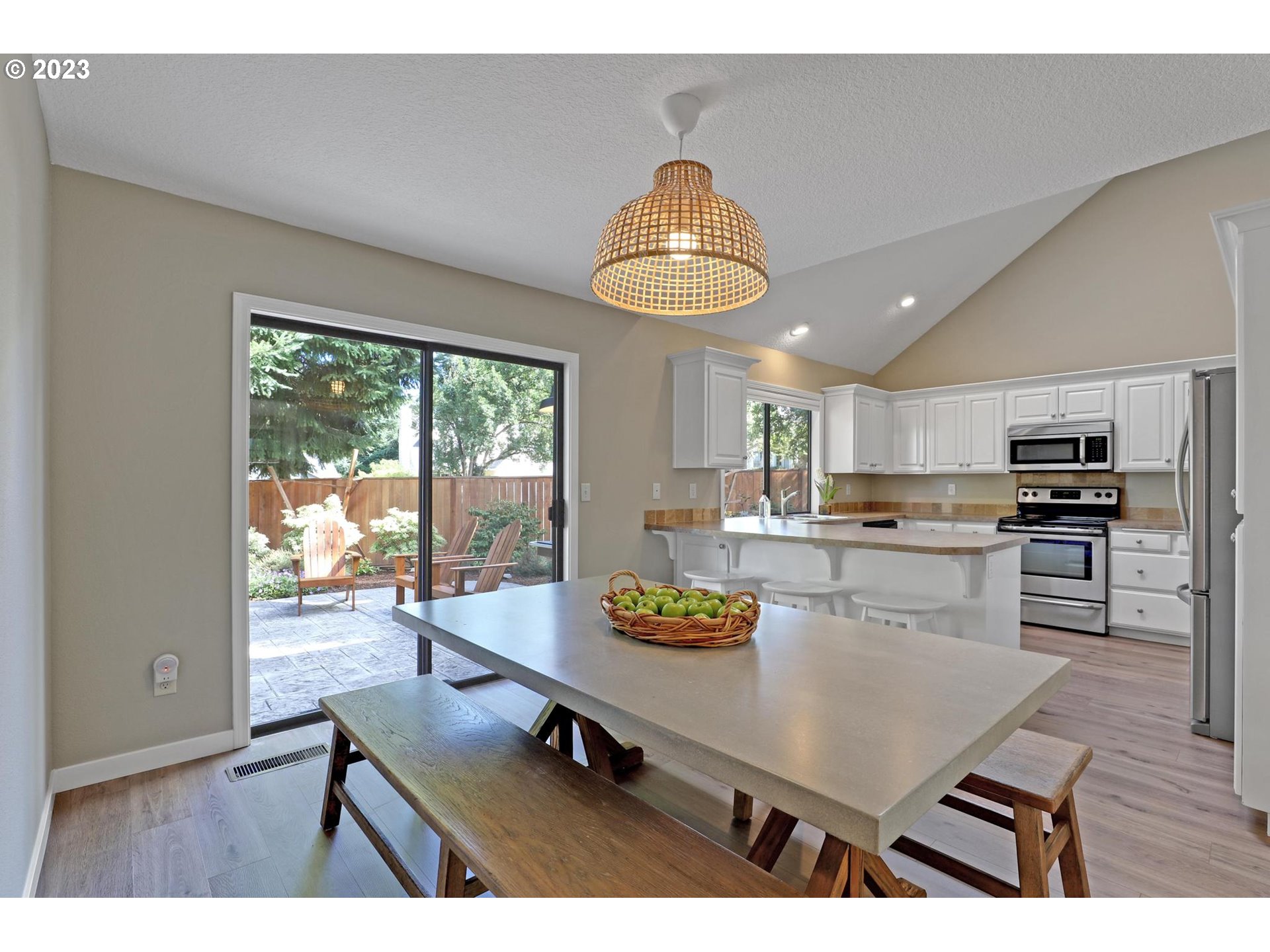 20140 SW TILLAMOOK CT