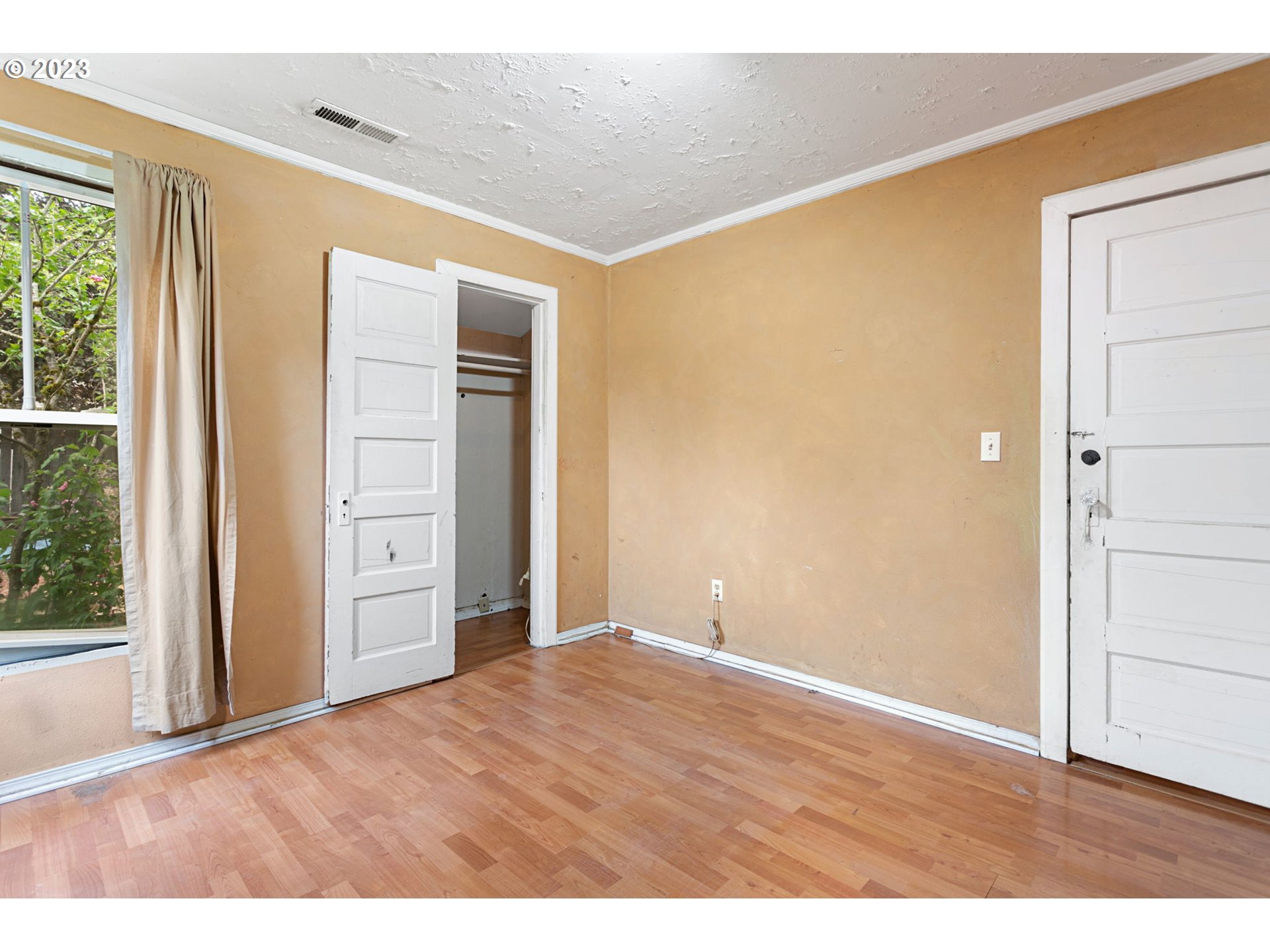 7645 SE HENDERSON ST