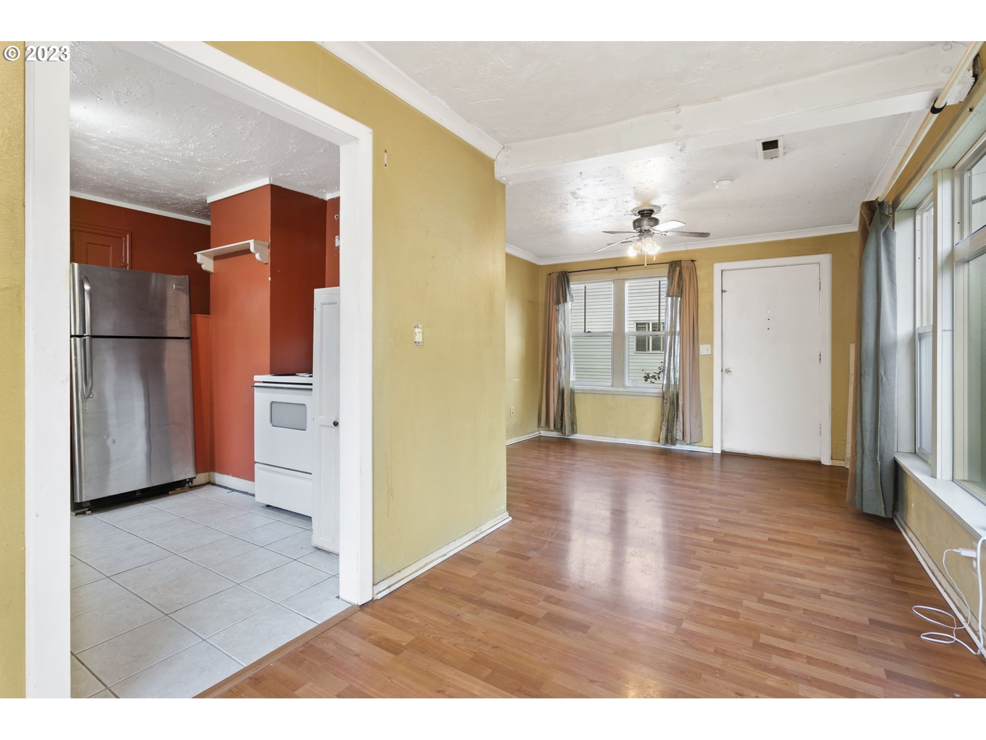 7645 SE HENDERSON ST