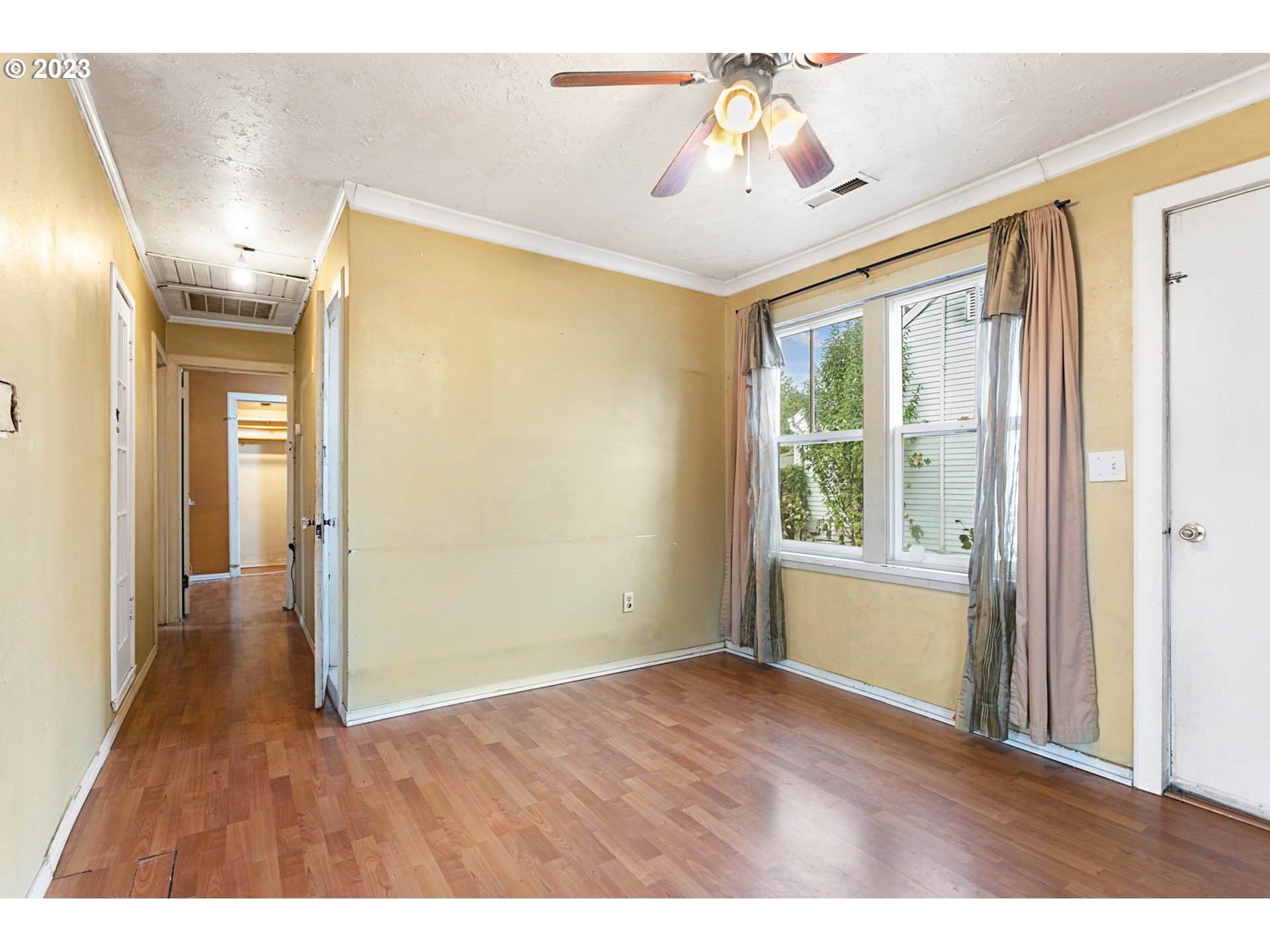 7645 SE HENDERSON ST