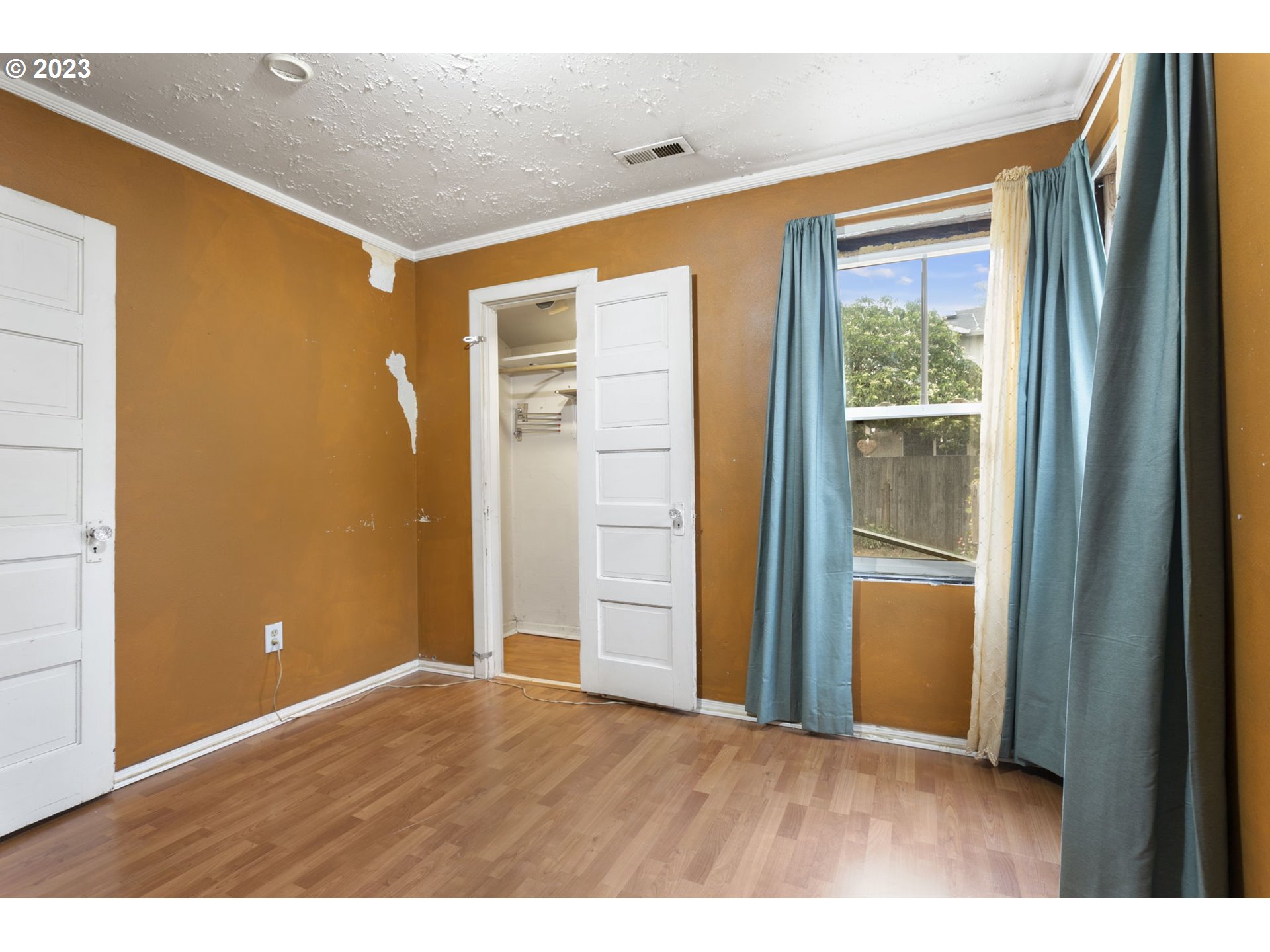 7645 SE HENDERSON ST