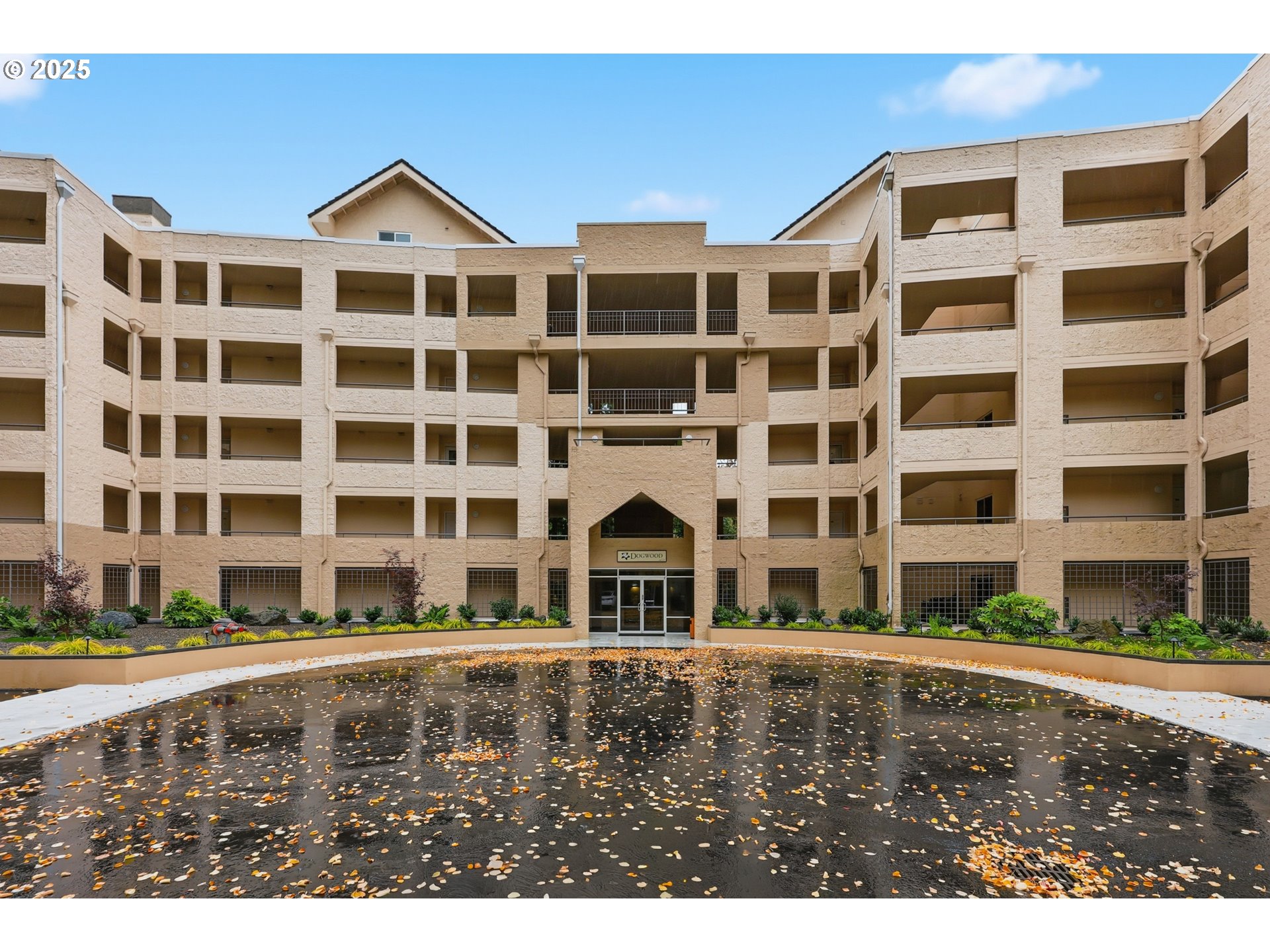 6625 W BURNSIDE ST 250