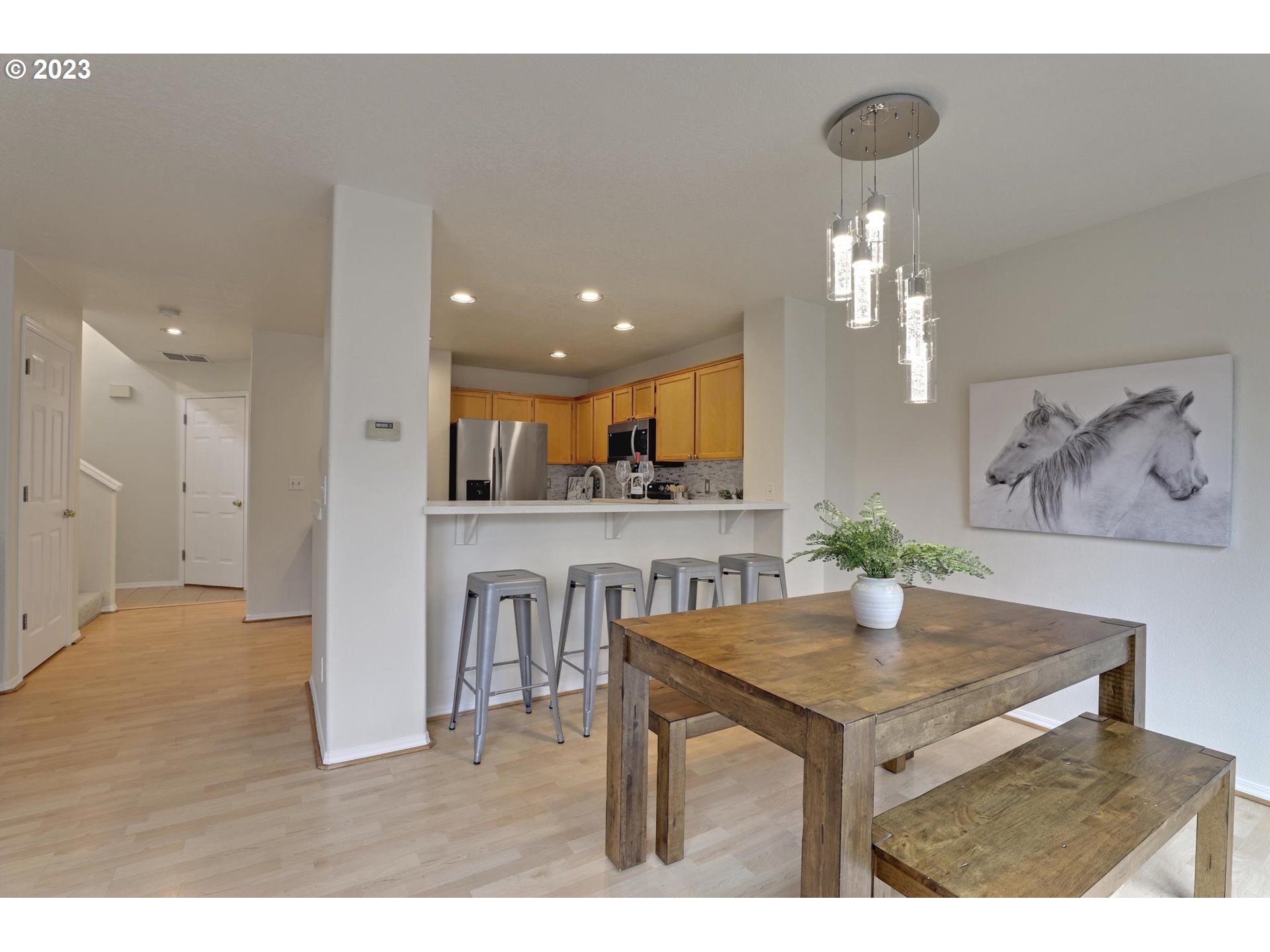 6408 NW STARFLOWER DR